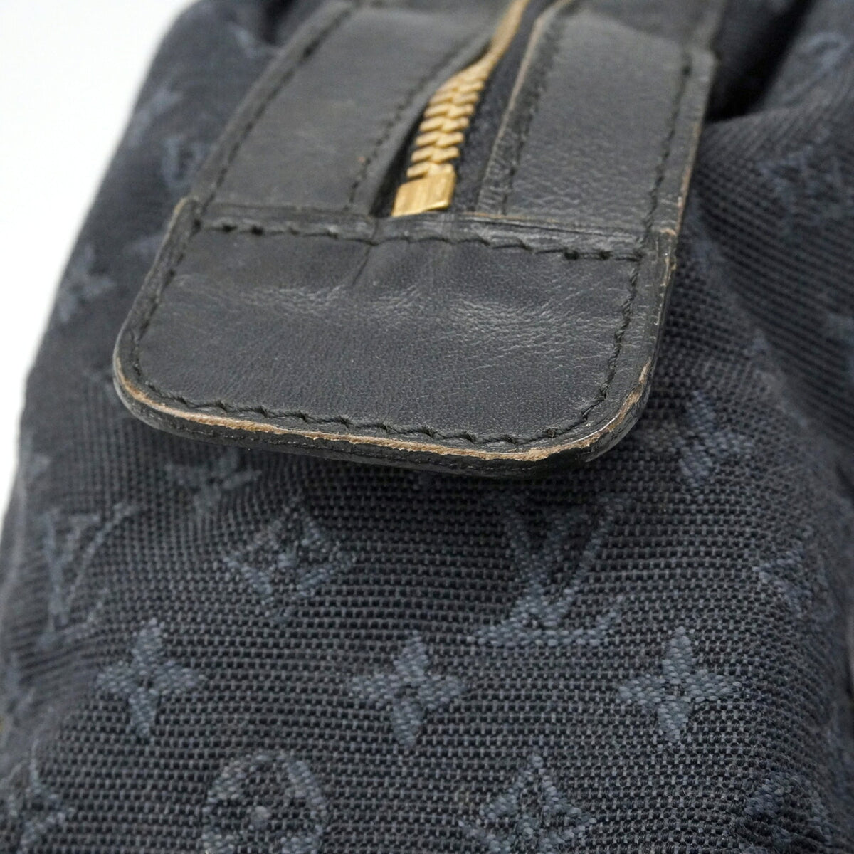 Louis Vuitton Tst Blue Handbag (Pre-Owned)