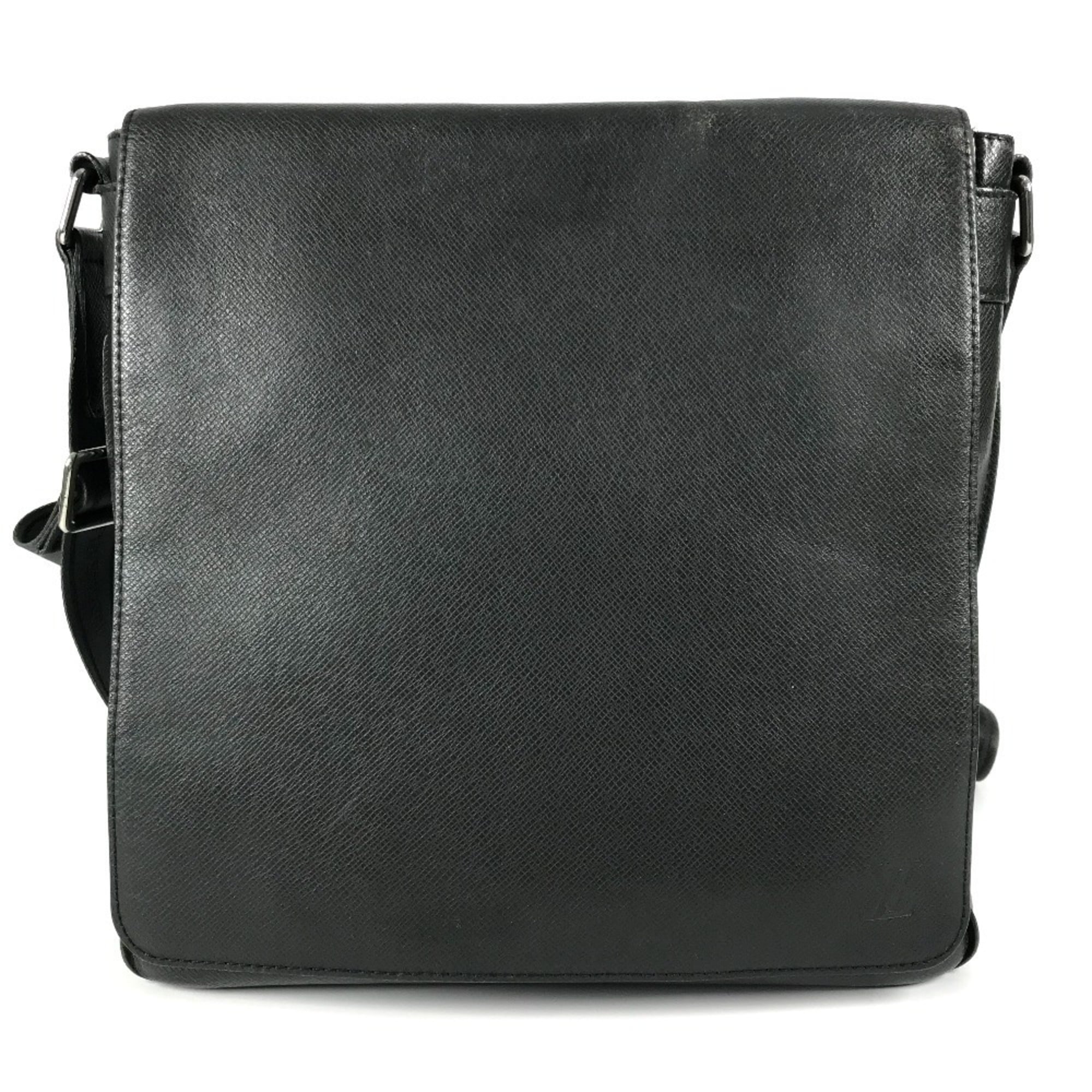 Louis Vuitton Ardoise Black Taiga Leather Leather Messenger Bag Shoulder Bag (Pre-Owned)