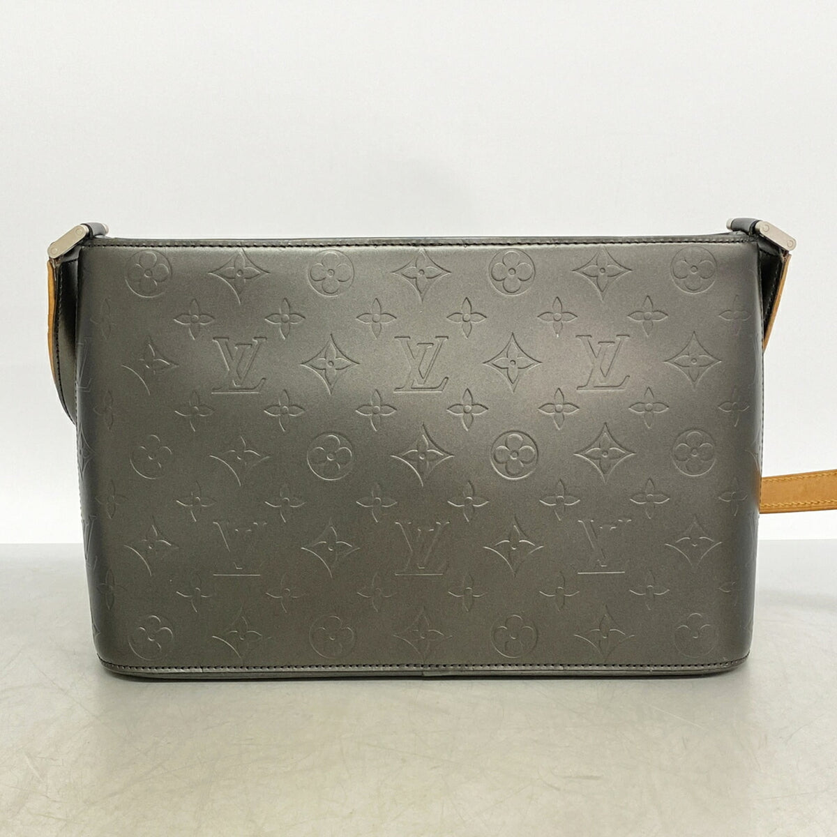Louis Vuitton Noir Shoulder Bag (Pre-Owned)