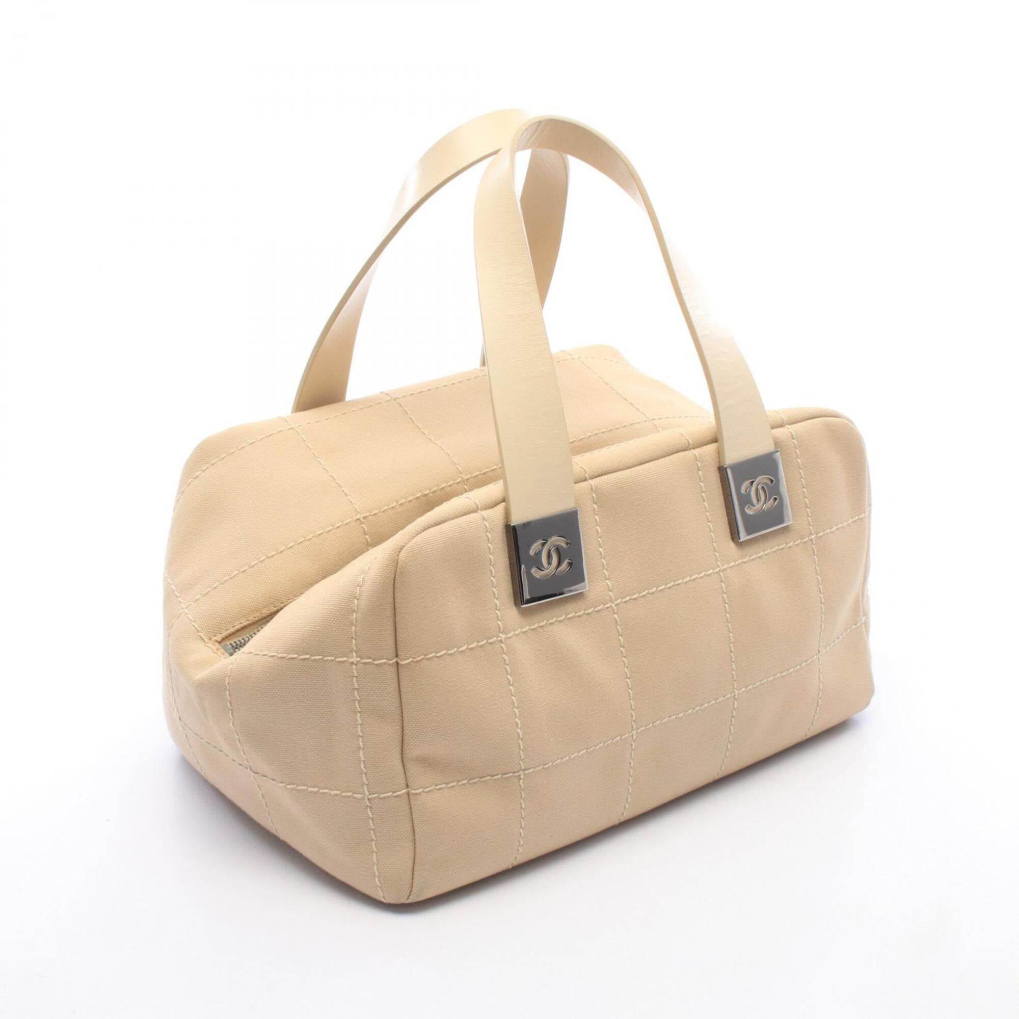 Chanel Chocolate Bar Beige Canvas Leather Handbag (Pre-Owned)