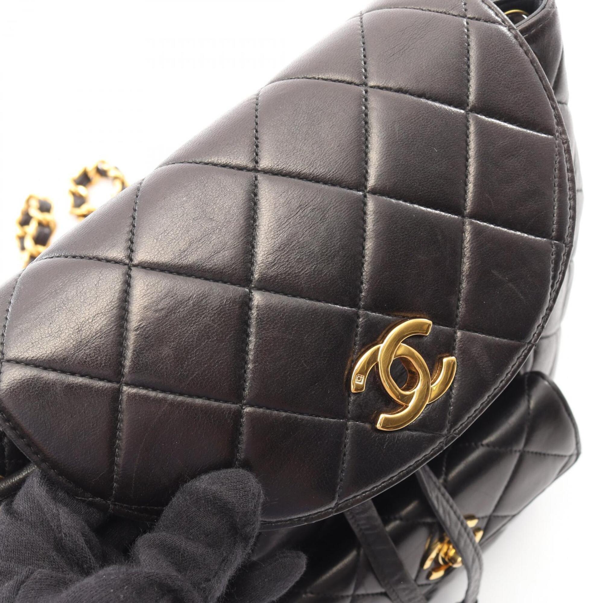 Chanel Black Leather Backpack Handbag (Pre-Owned)