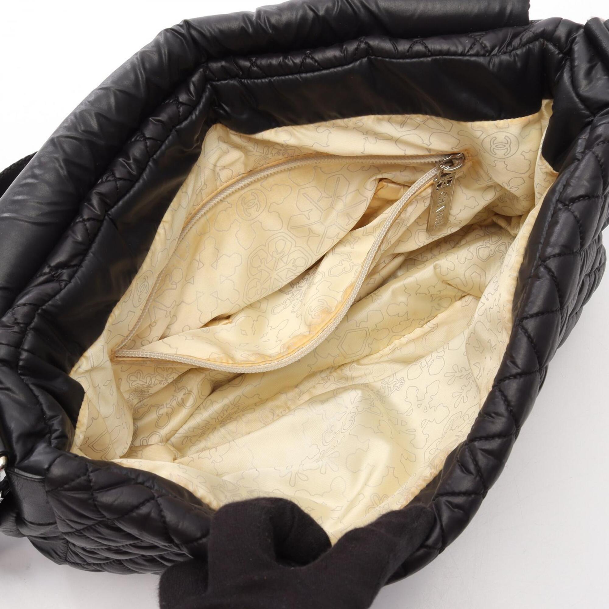 Chanel Black Nylon Leather Handbag Shoulder Bag (Pre-Owned)