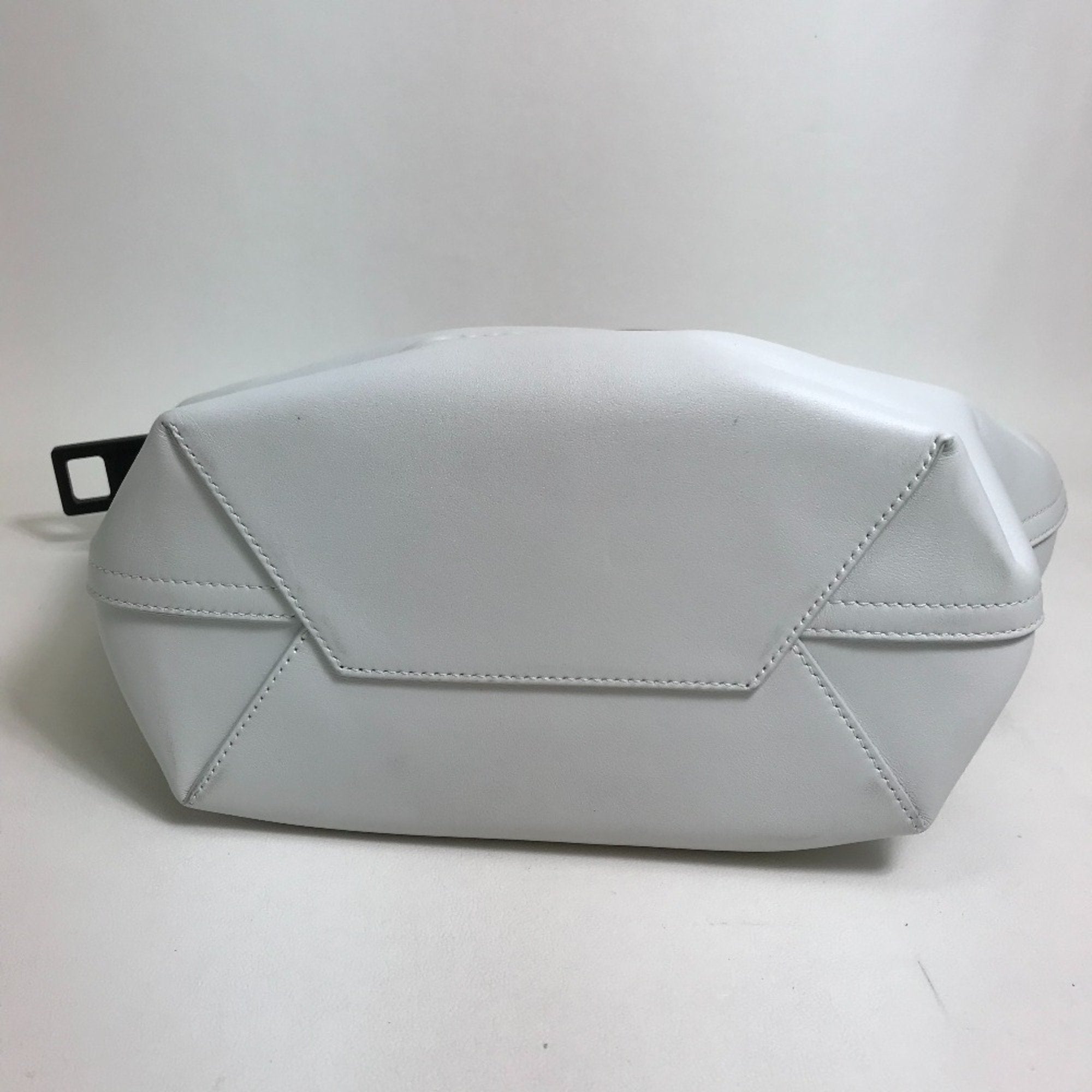 Balenciaga White Leather Handbag (Pre-Owned)