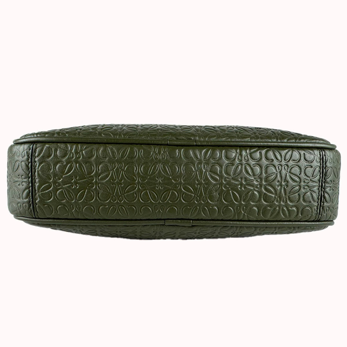 Loewe Khaki Leather Clutch Bag (Pre-Owned)