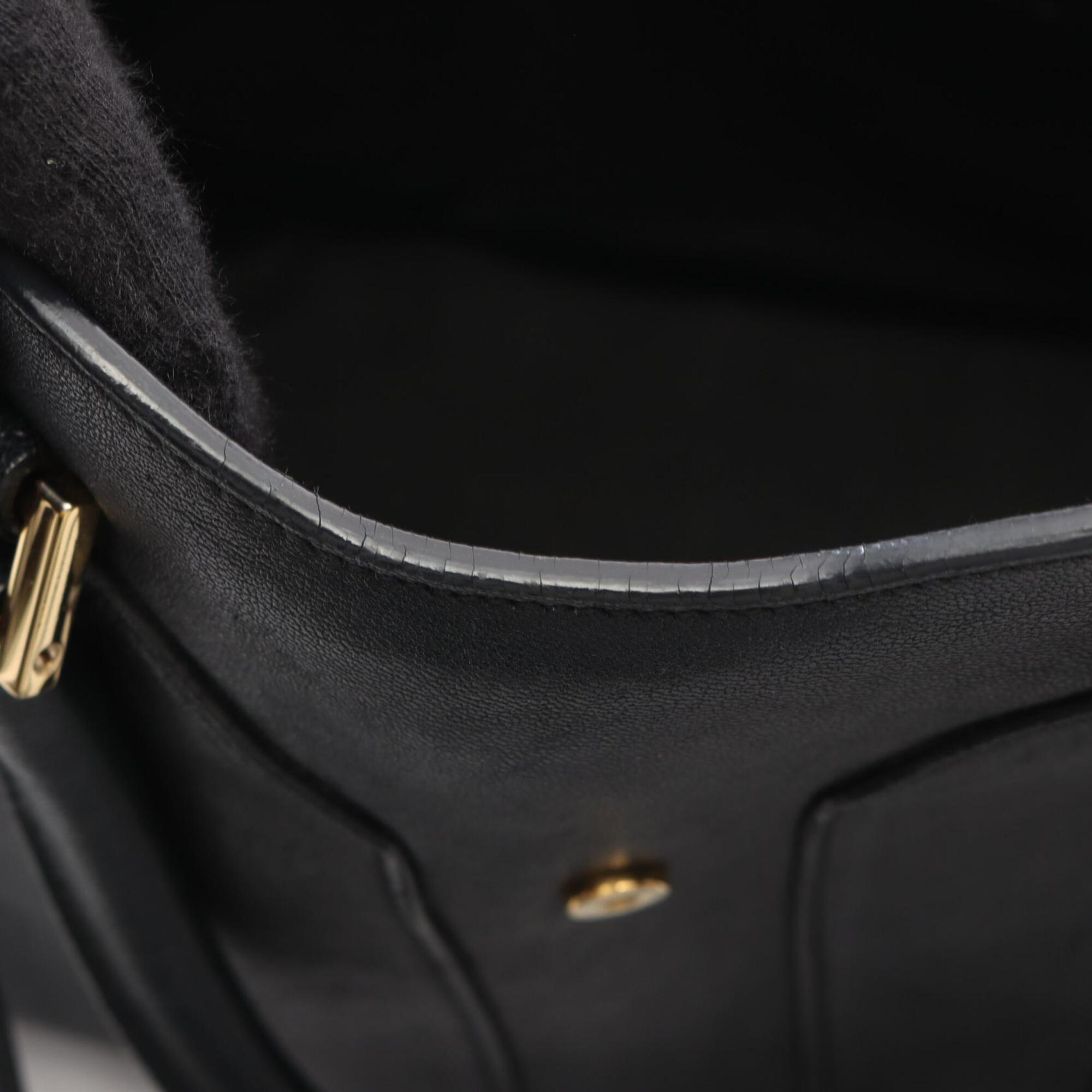Yves Saint Laurent Navy Leather Handbag (Pre-Owned)