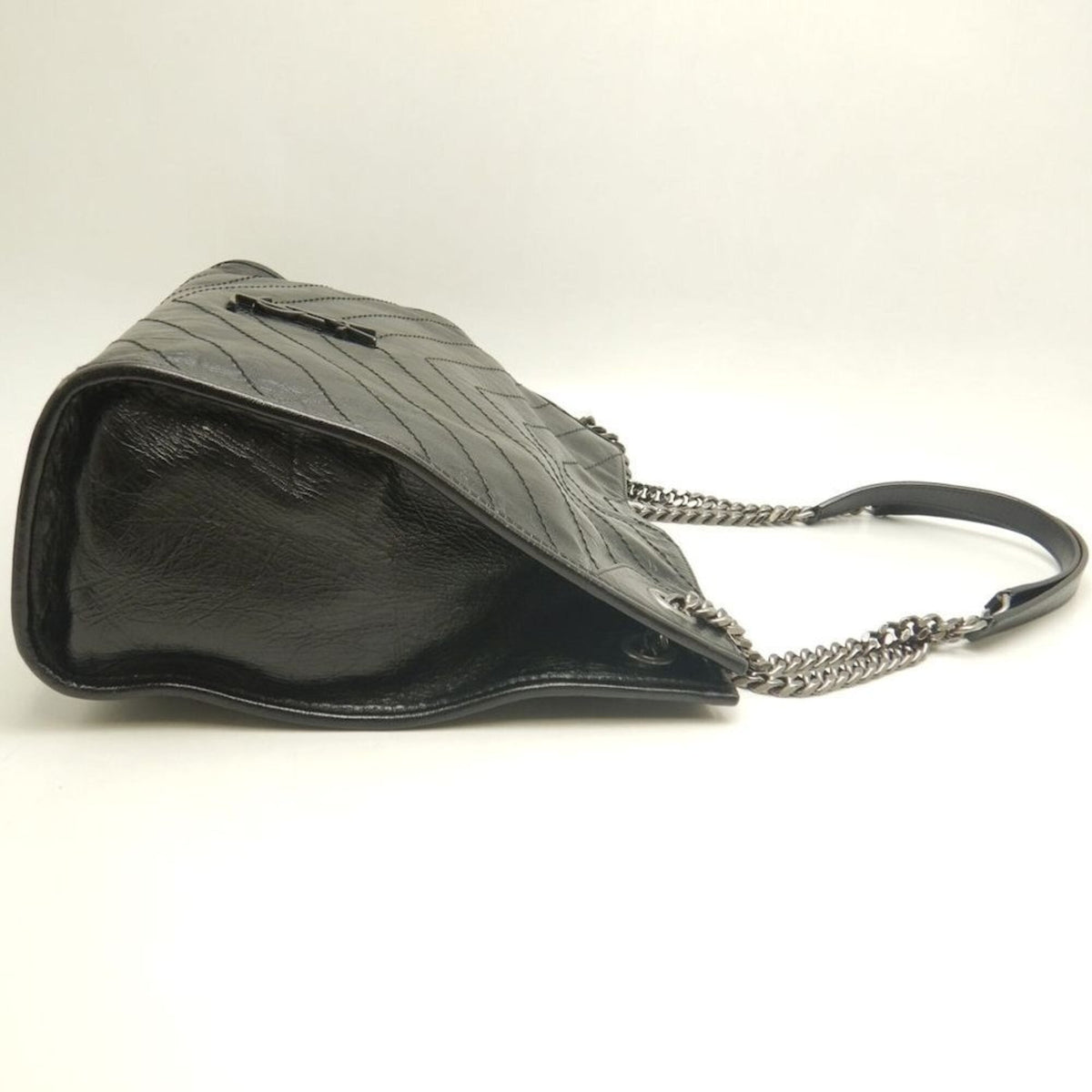 Saint Laurent Black Leather Shoulder Bag (Pre-Owned)