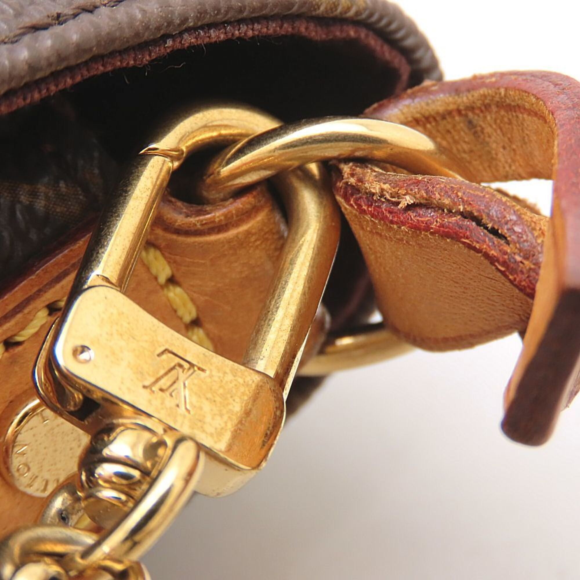 Louis Vuitton Monogram Brown Monogram Shoulder Bag (Pre-Owned)