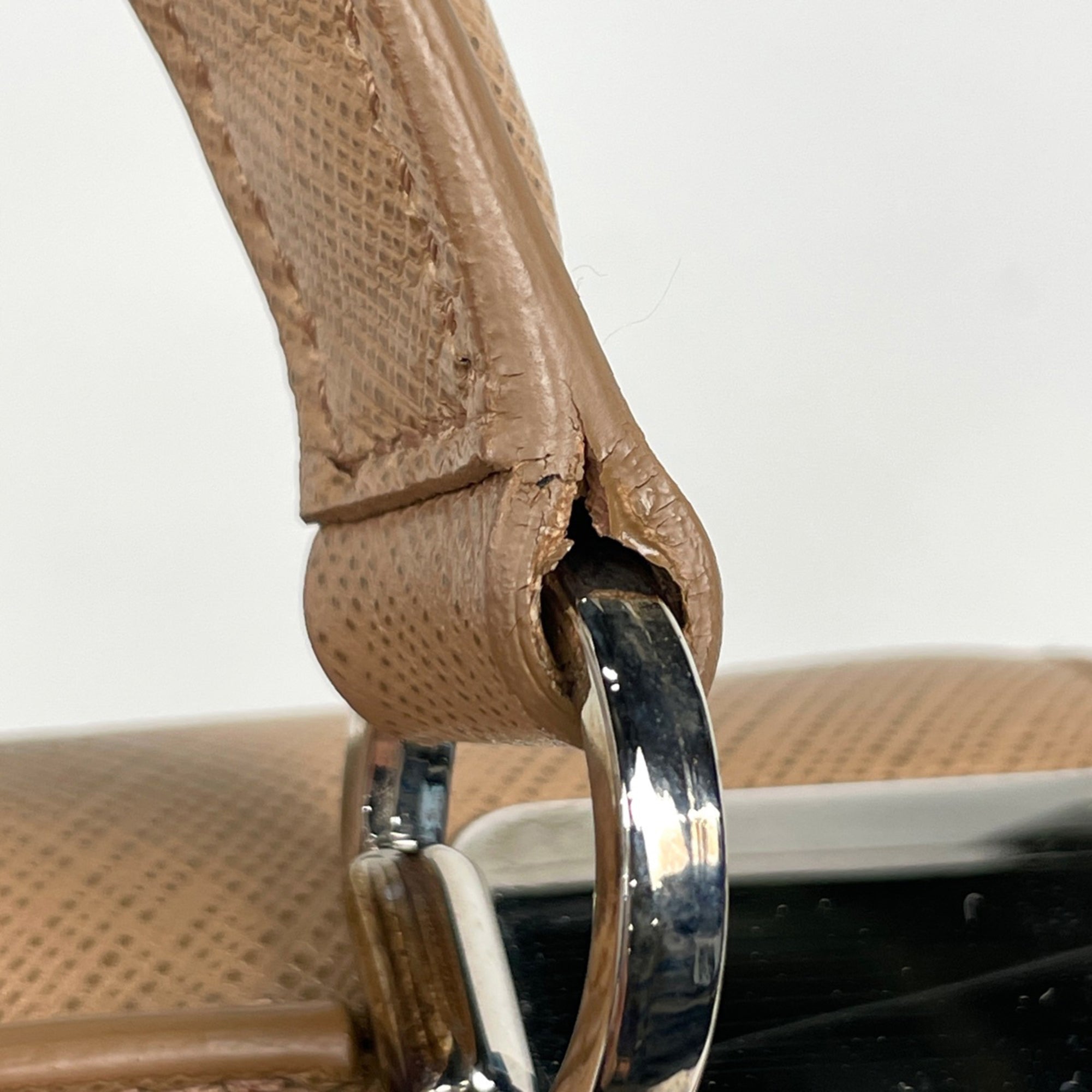 Salvatore Ferragamo Beige Leather Handbag (Pre-Owned)