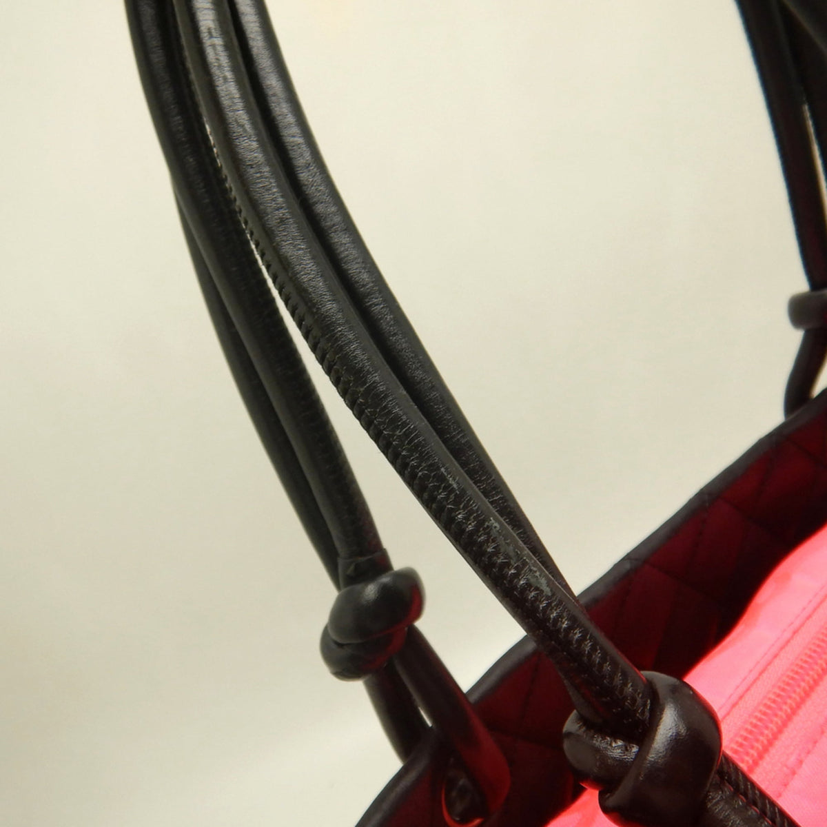 Chanel Black Leather Tote Bag (Pre-Owned)