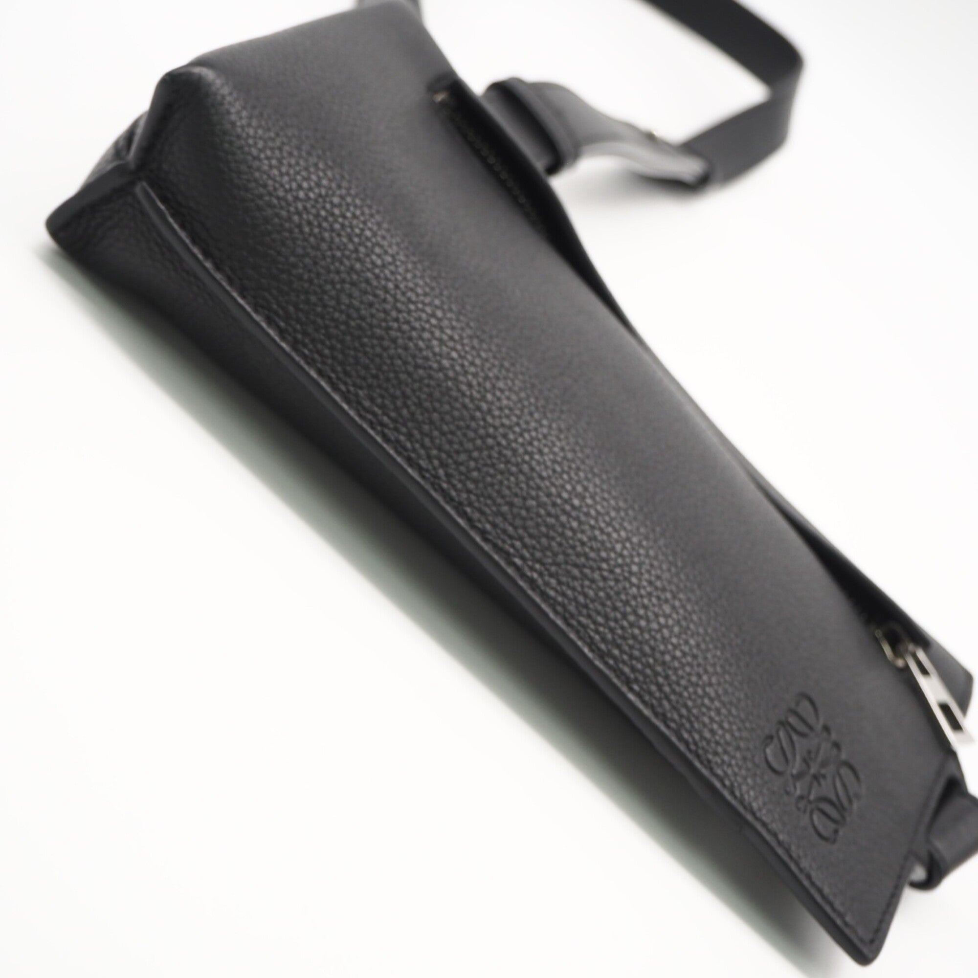 Loewe Black Leather Sling Bag (Pre-Owned)