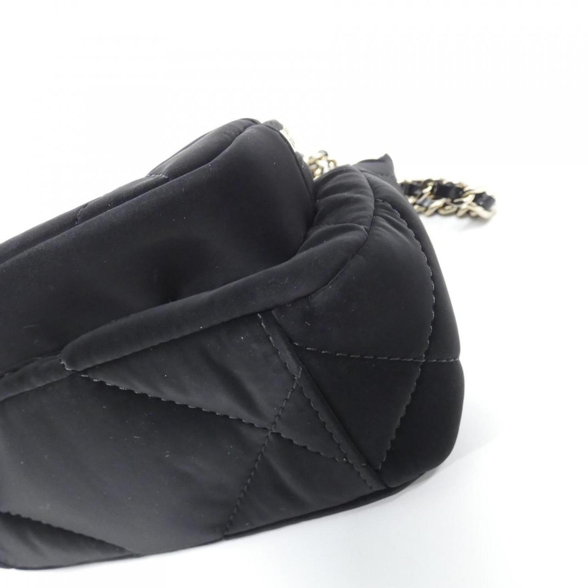 Chanel Black Handbag Shoulder Bag (Pre-Owned)