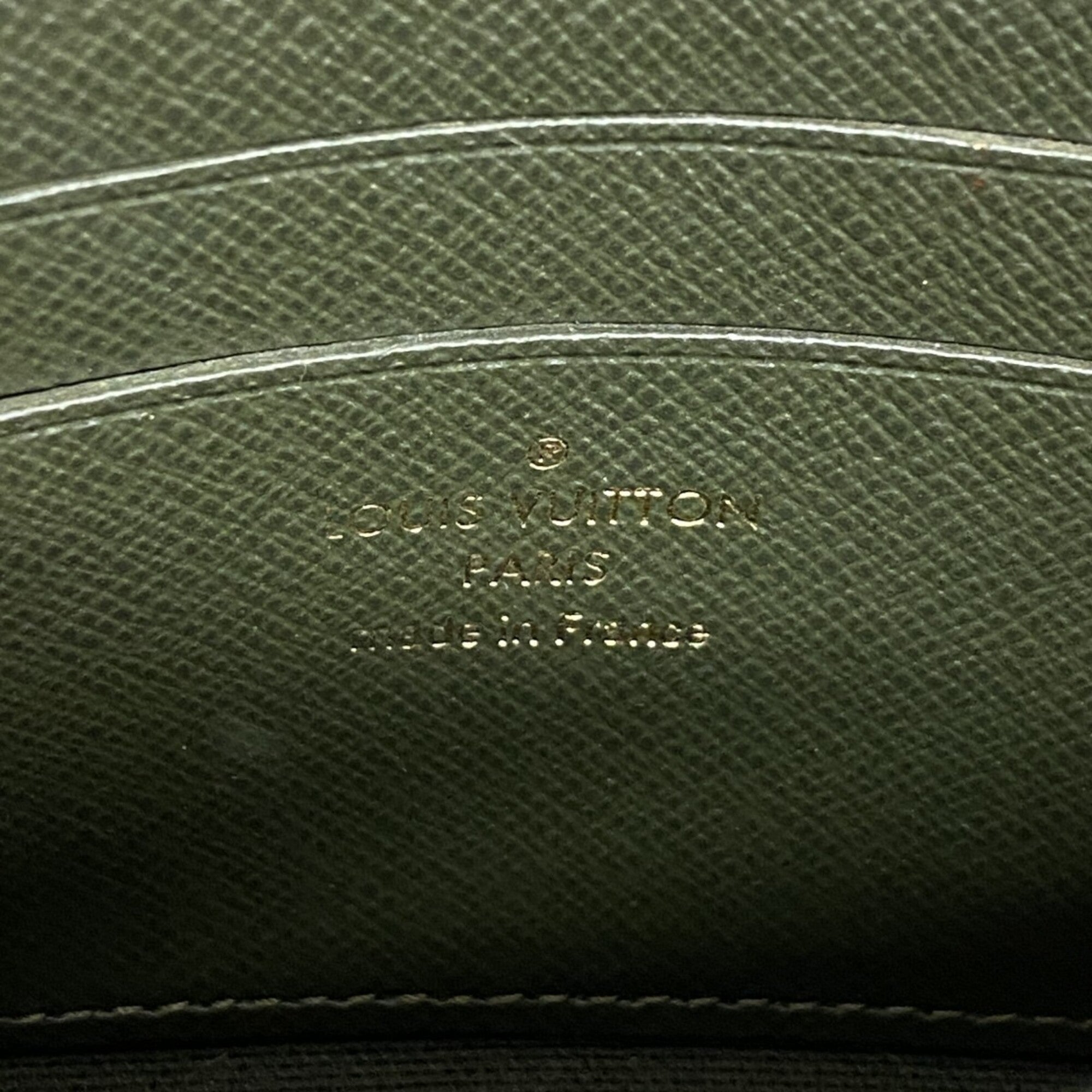 Louis Vuitton Brown Shoulder Bag (Pre-Owned)