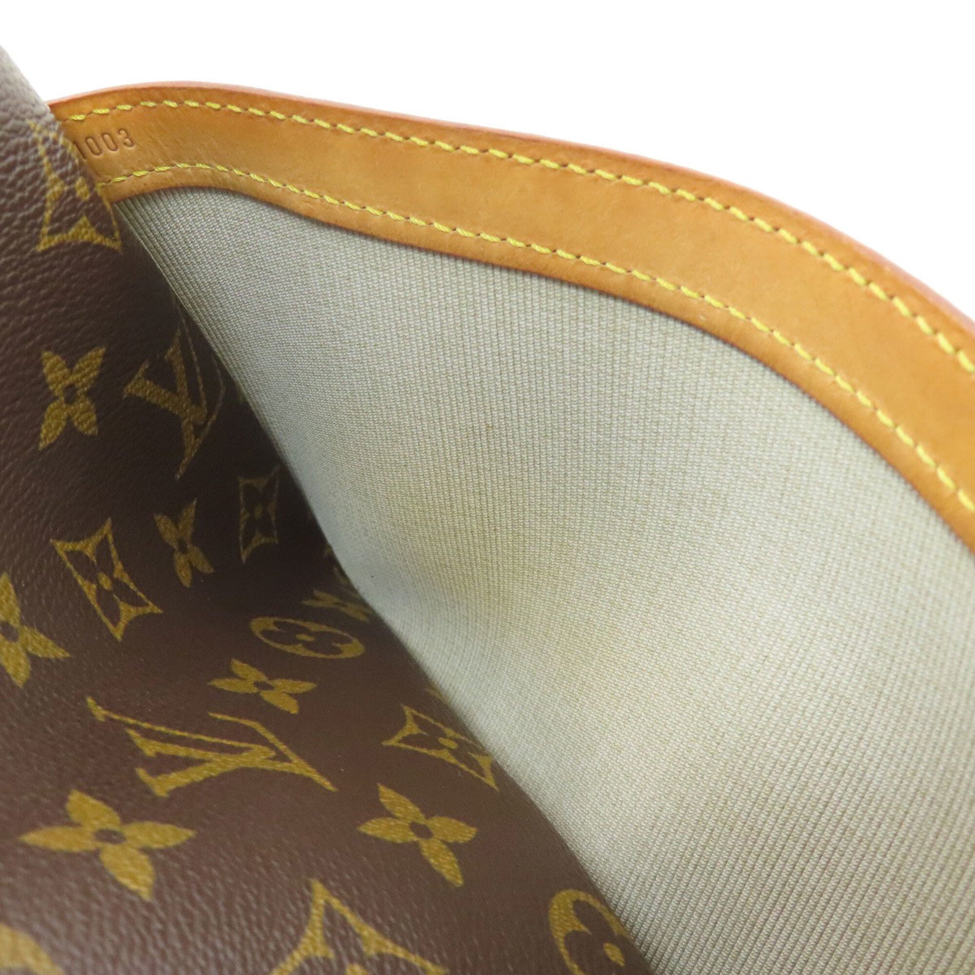 Louis Vuitton Monogram Monogram Monogram Shoulder Bag (Pre-Owned)
