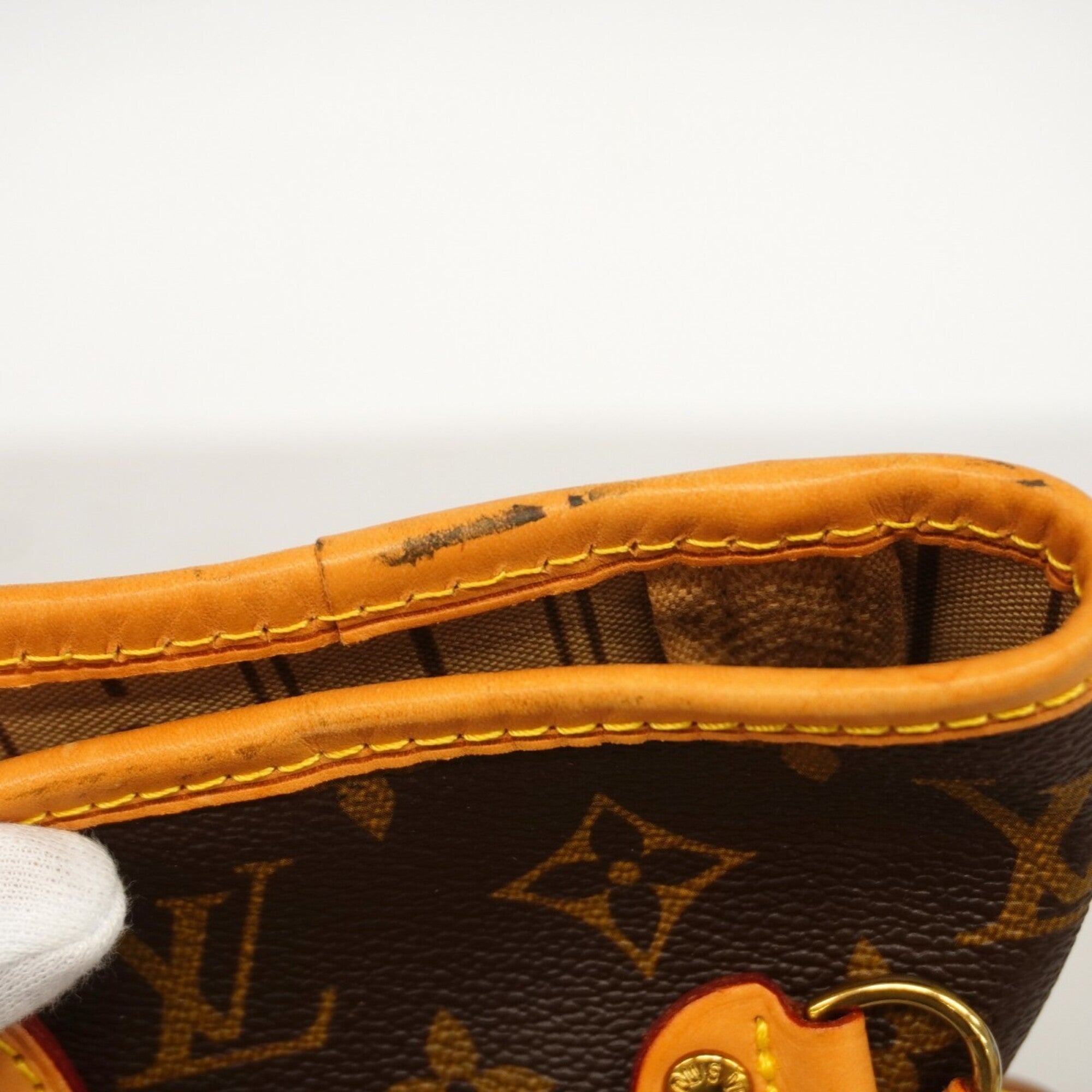 Louis Vuitton Brown Tote Bag (Pre-Owned)