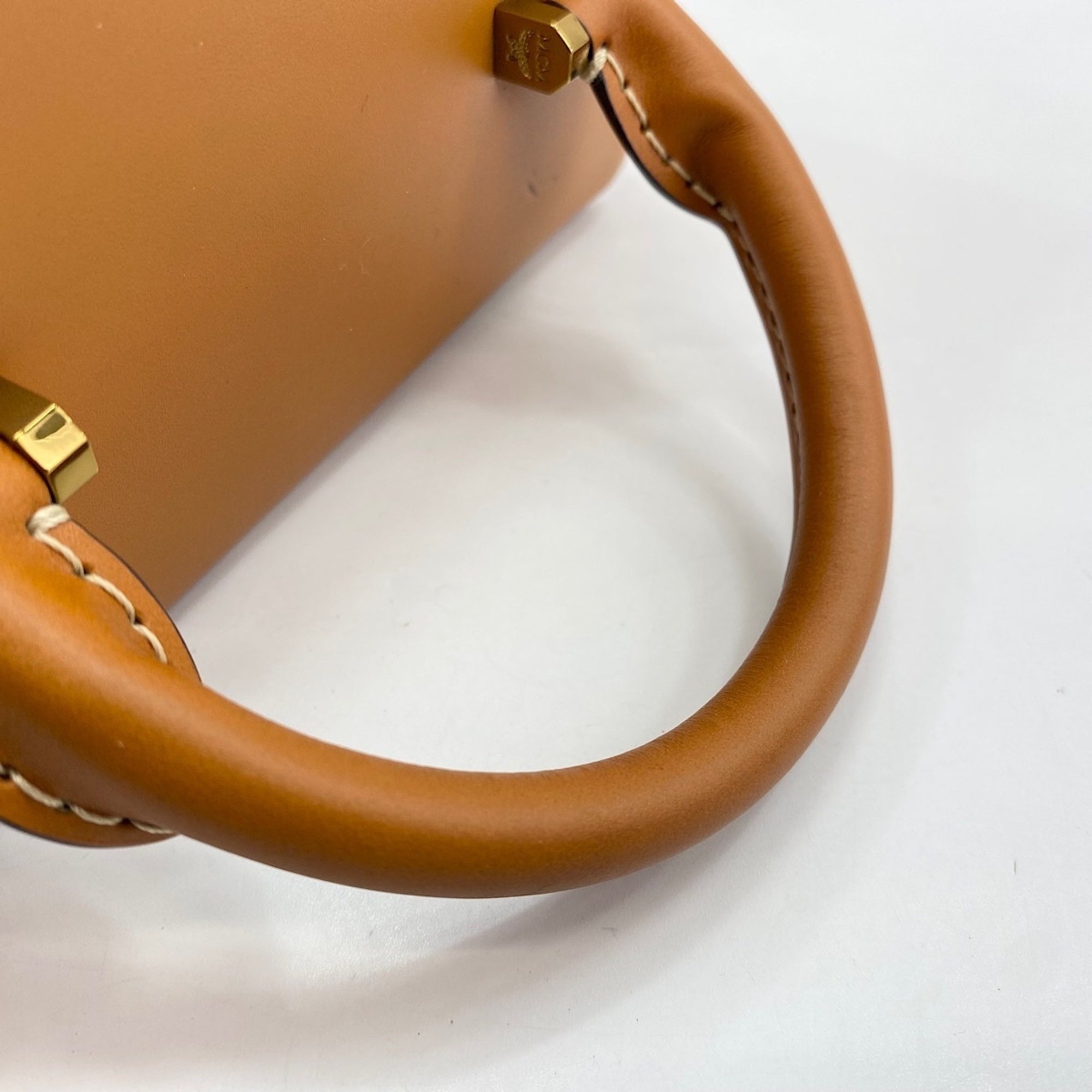 Mcm Orange Shoulder Bag (Pre-Owned)