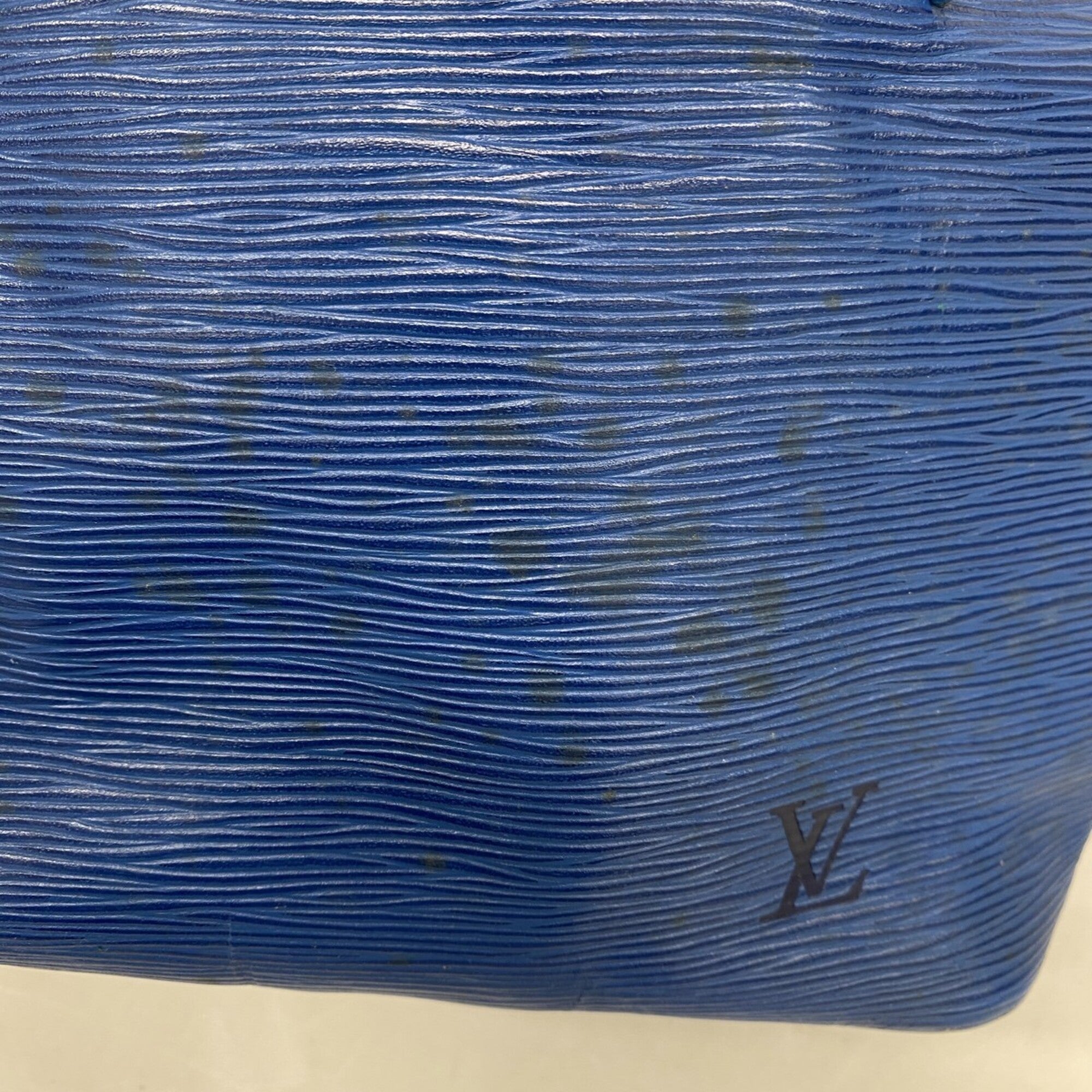 Louis Vuitton Toledo Blue Shoulder Bag (Pre-Owned)