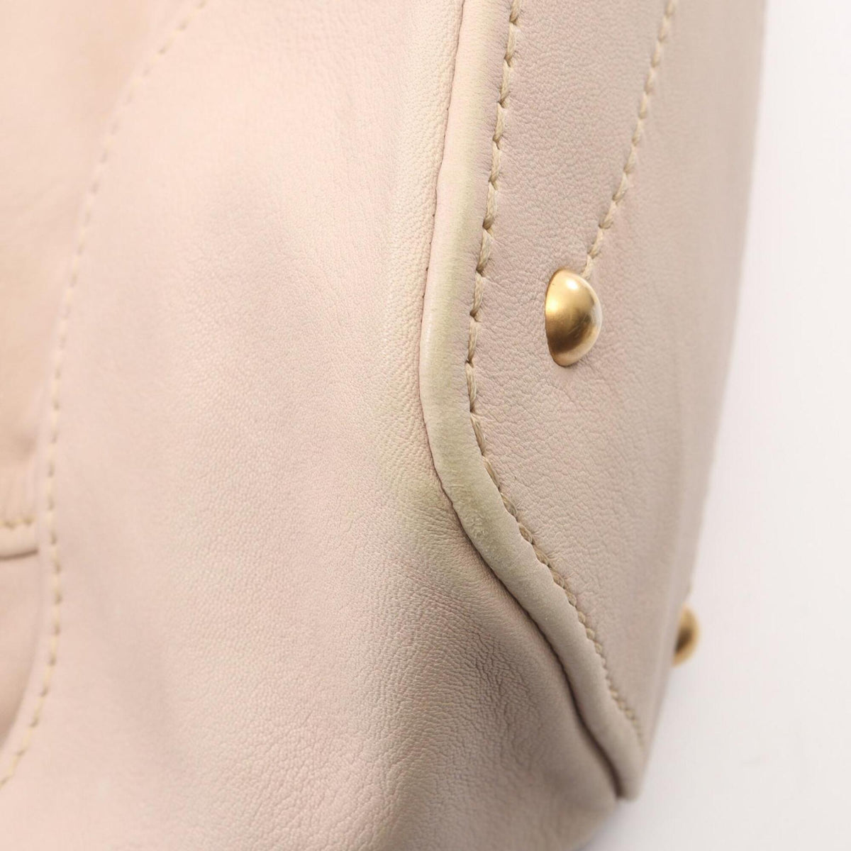 Miu Miu Ivory Leather Boston Bag Handbag (Pre-Owned)