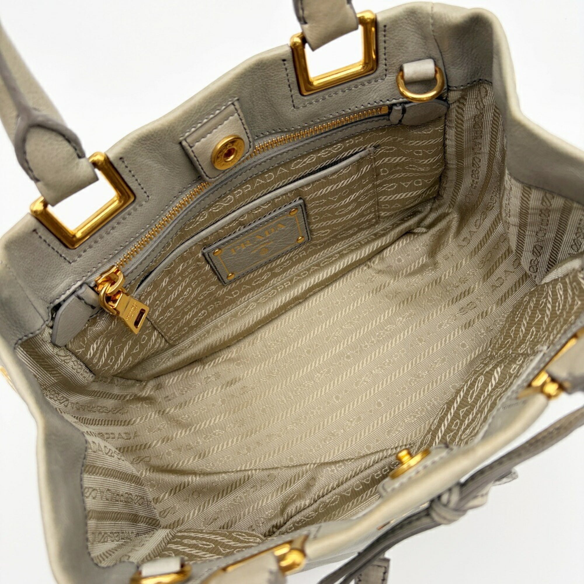 Prada Grayish Leather Handbag Shoulder Bag (Pre-Owned)