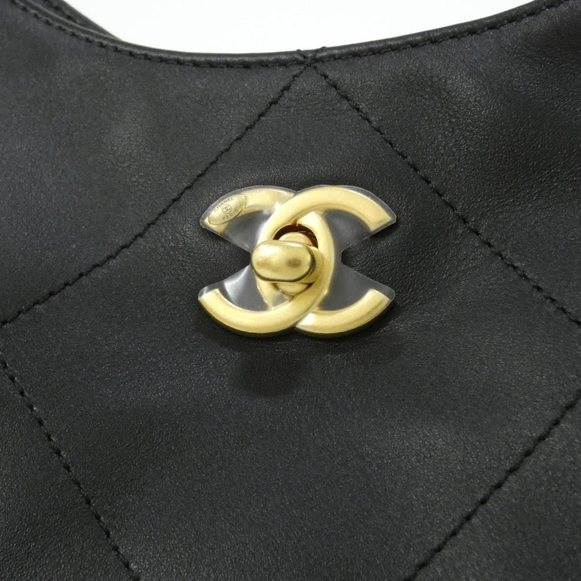 Chanel Black Leather Handbag (Pre-Owned)