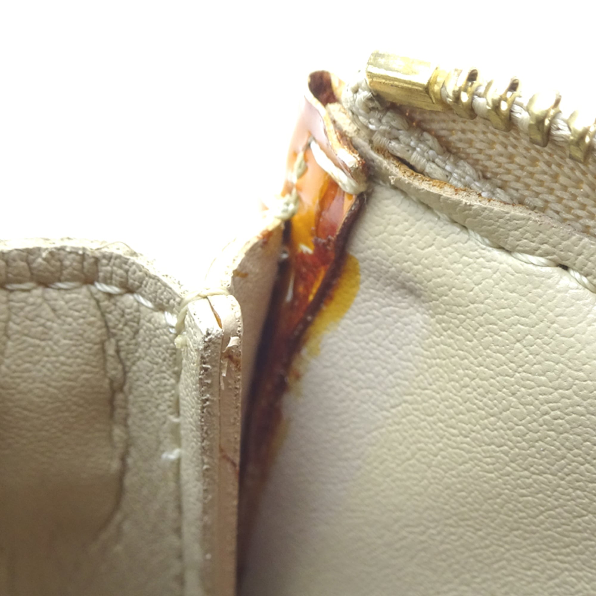 Louis Vuitton Yellow Monogram Vernis Pouch (Pre-Owned)