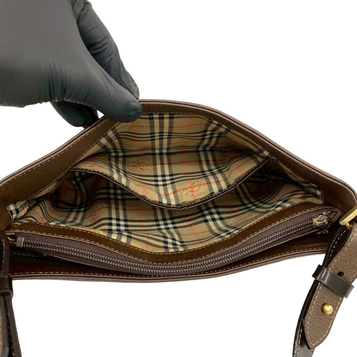Burberry Brown Leather Shoulder Bag (Pre-Owned)