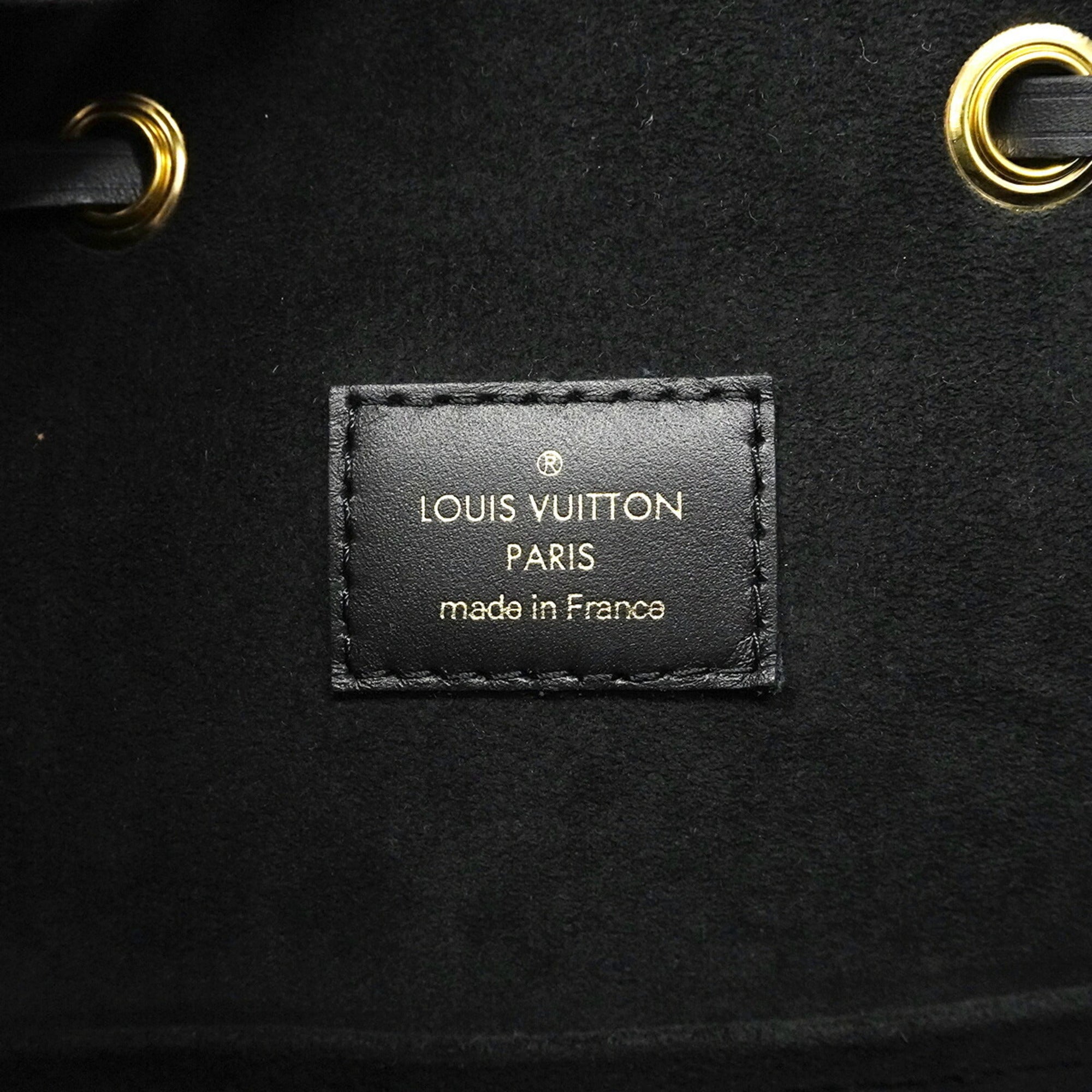 Louis Vuitton Noir Backpack (Pre-Owned)