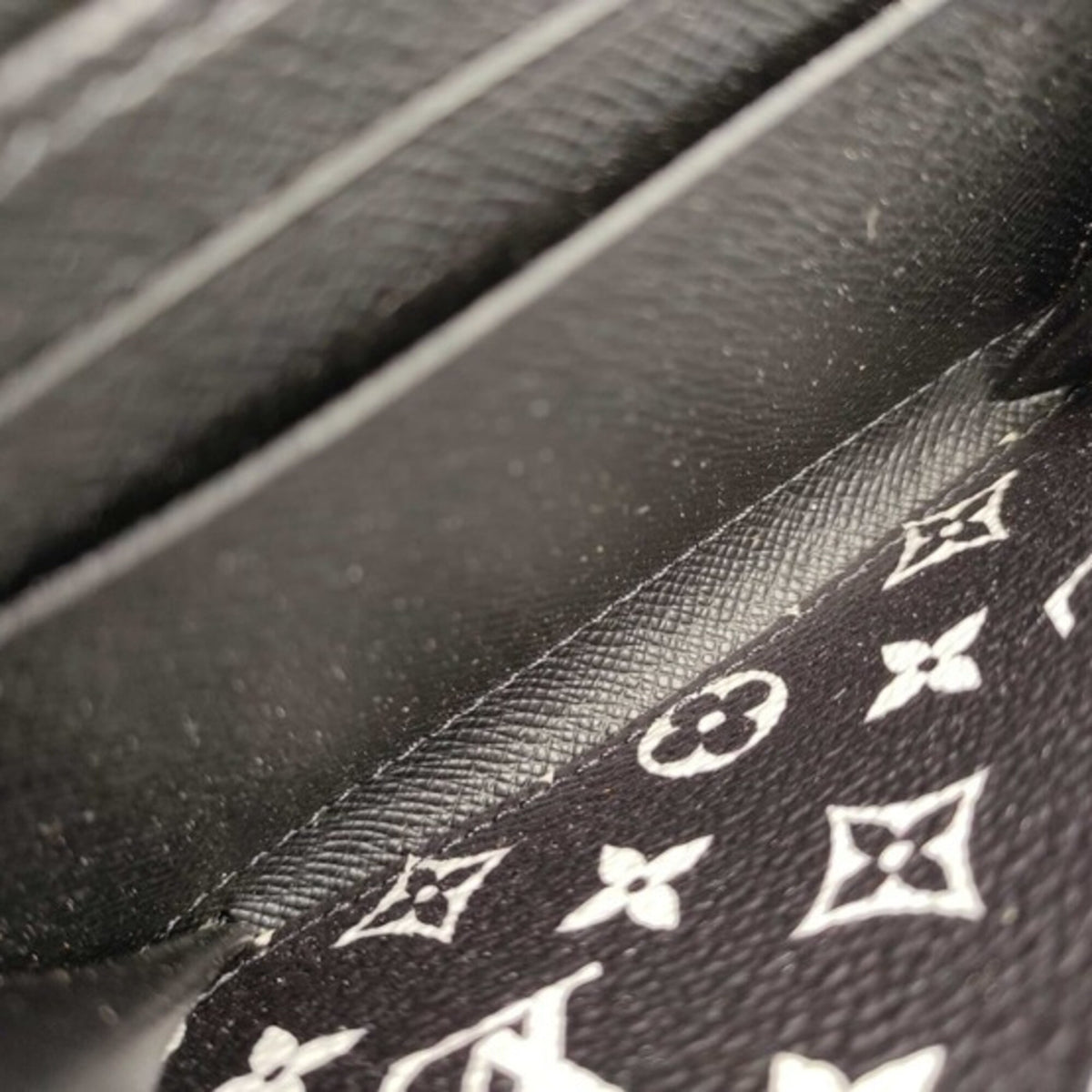 Louis Vuitton Monogram Brown Monogram Coin Purse/Coin Case (Pre-Owned)