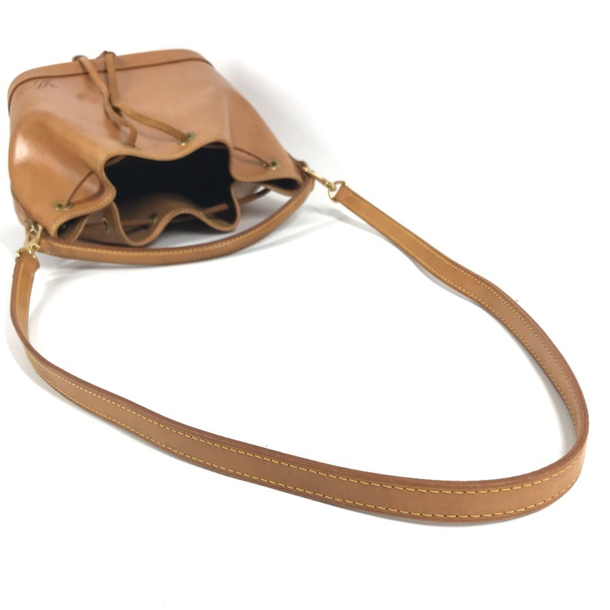 Louis Vuitton Beige Nomade Leather Leather Handbag Shoulder Bag (Pre-Owned)