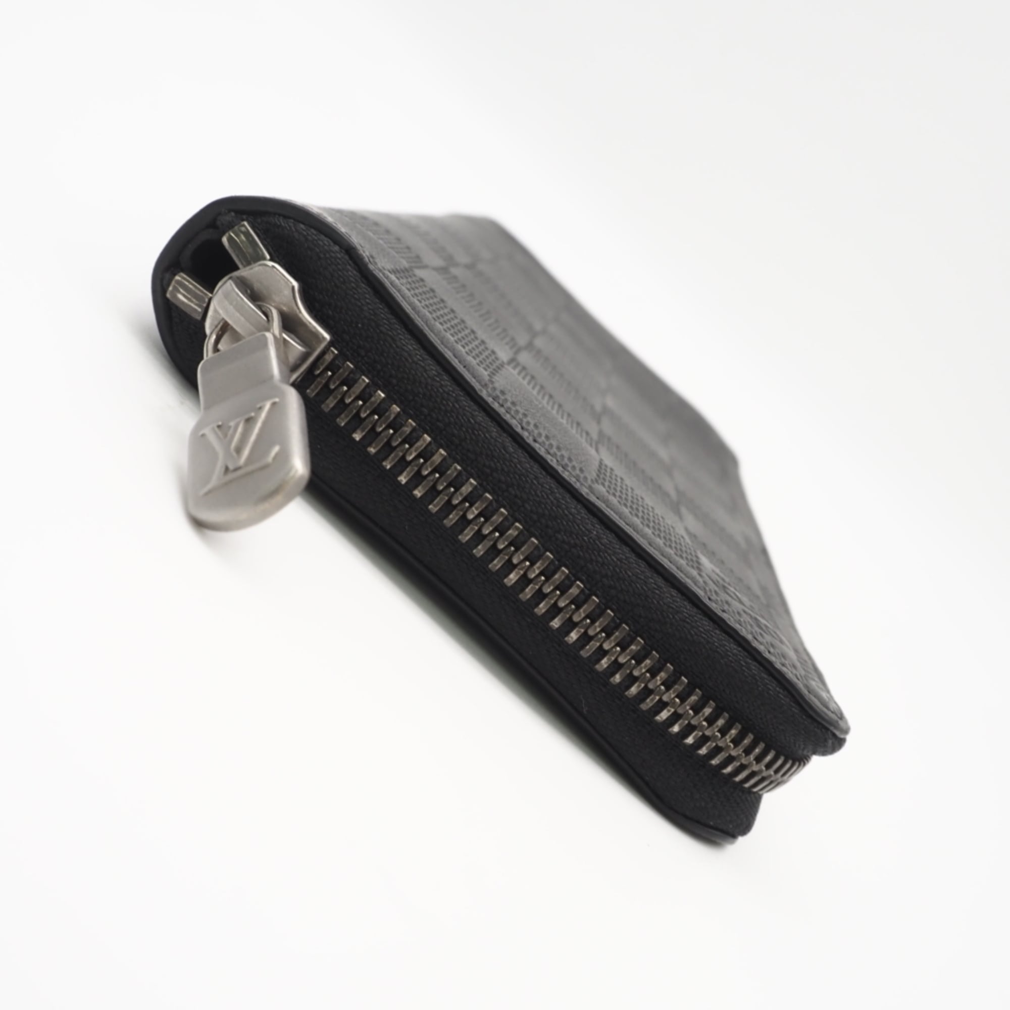 Louis Vuitton Black Damier Canvas Infini Onyx Damier Infini Long Wallet (Bi-Fold) (Pre-Owned)