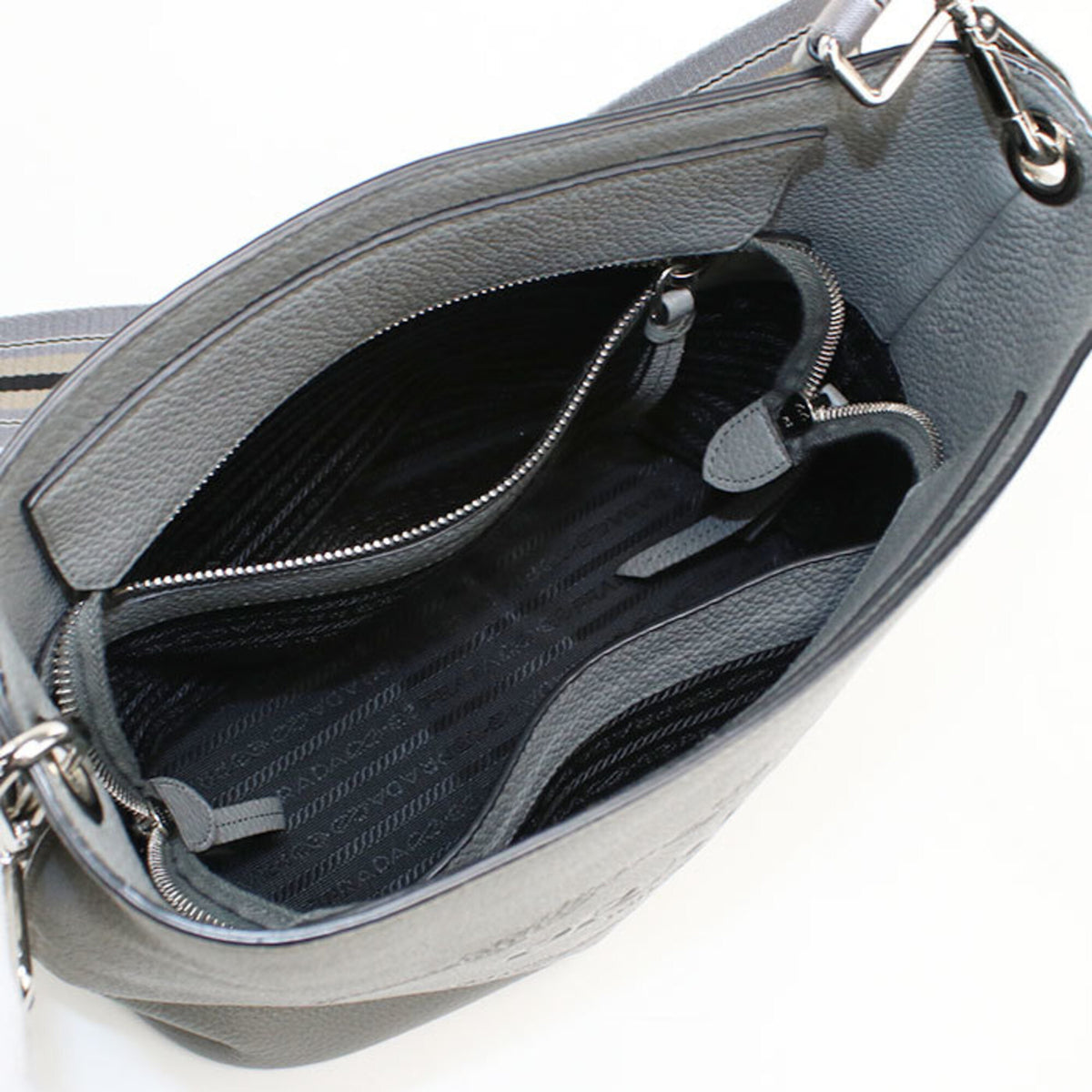 Prada Gray Leather Shoulder Bag (Pre-Owned)