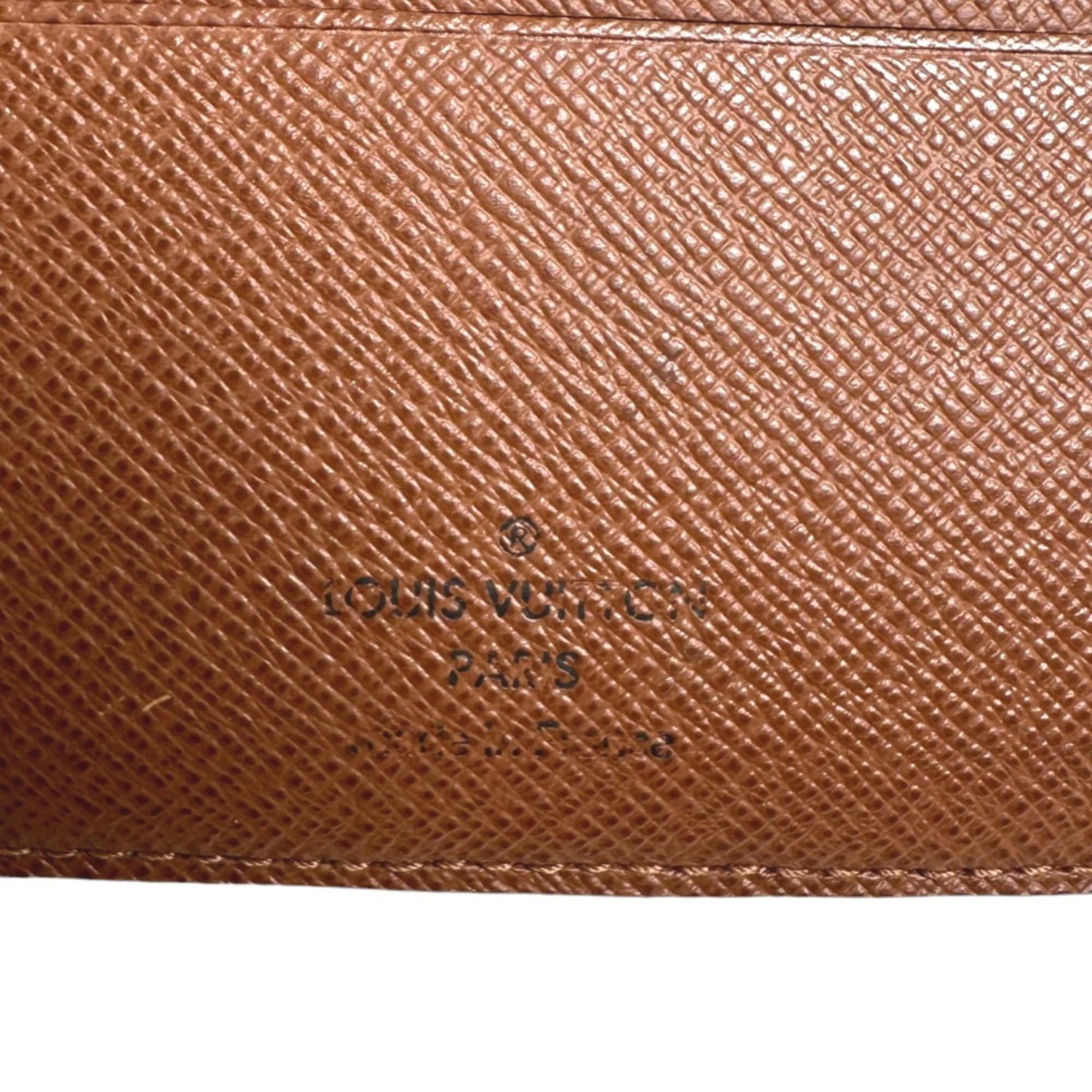 Louis Vuitton Monogram Brown Monogram Wallet (Bi-Fold) (Pre-Owned)