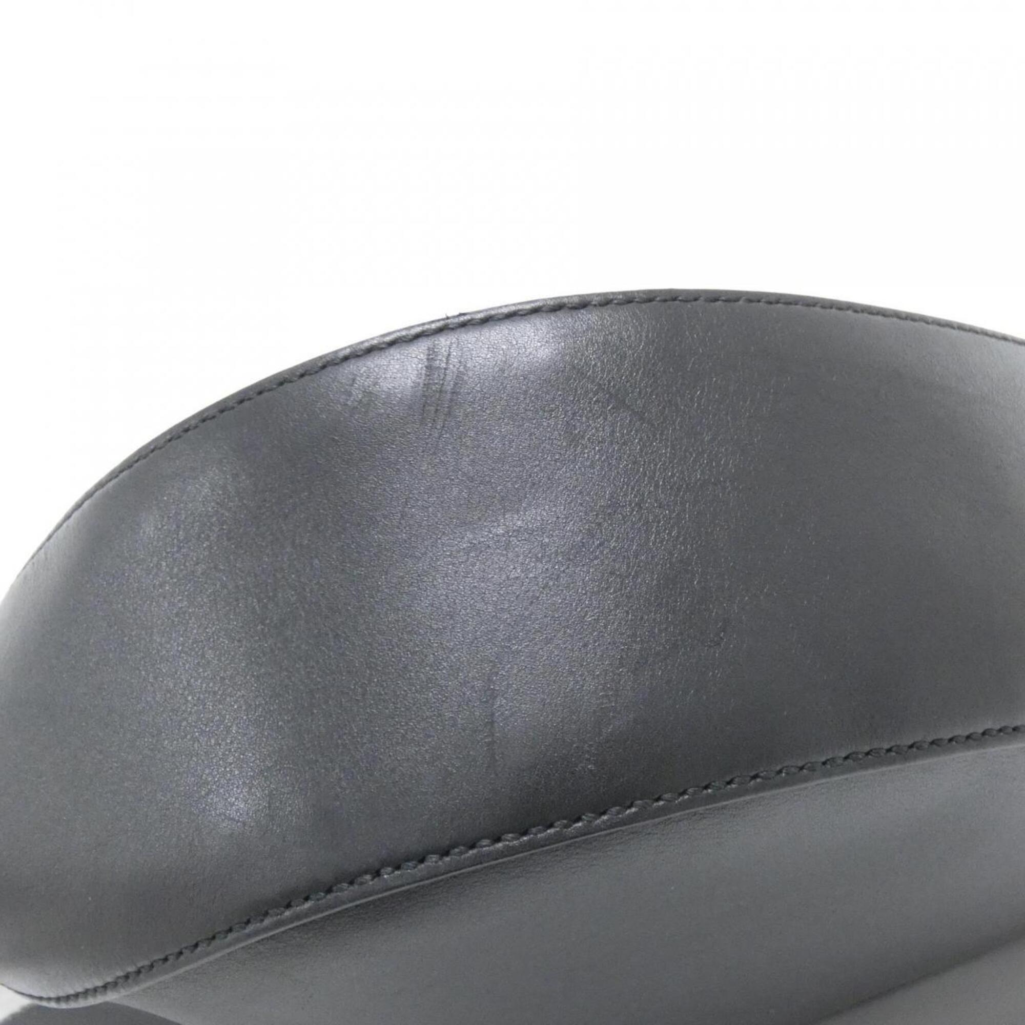 Gucci Black Leather Shoulder Bag (Pre-Owned)