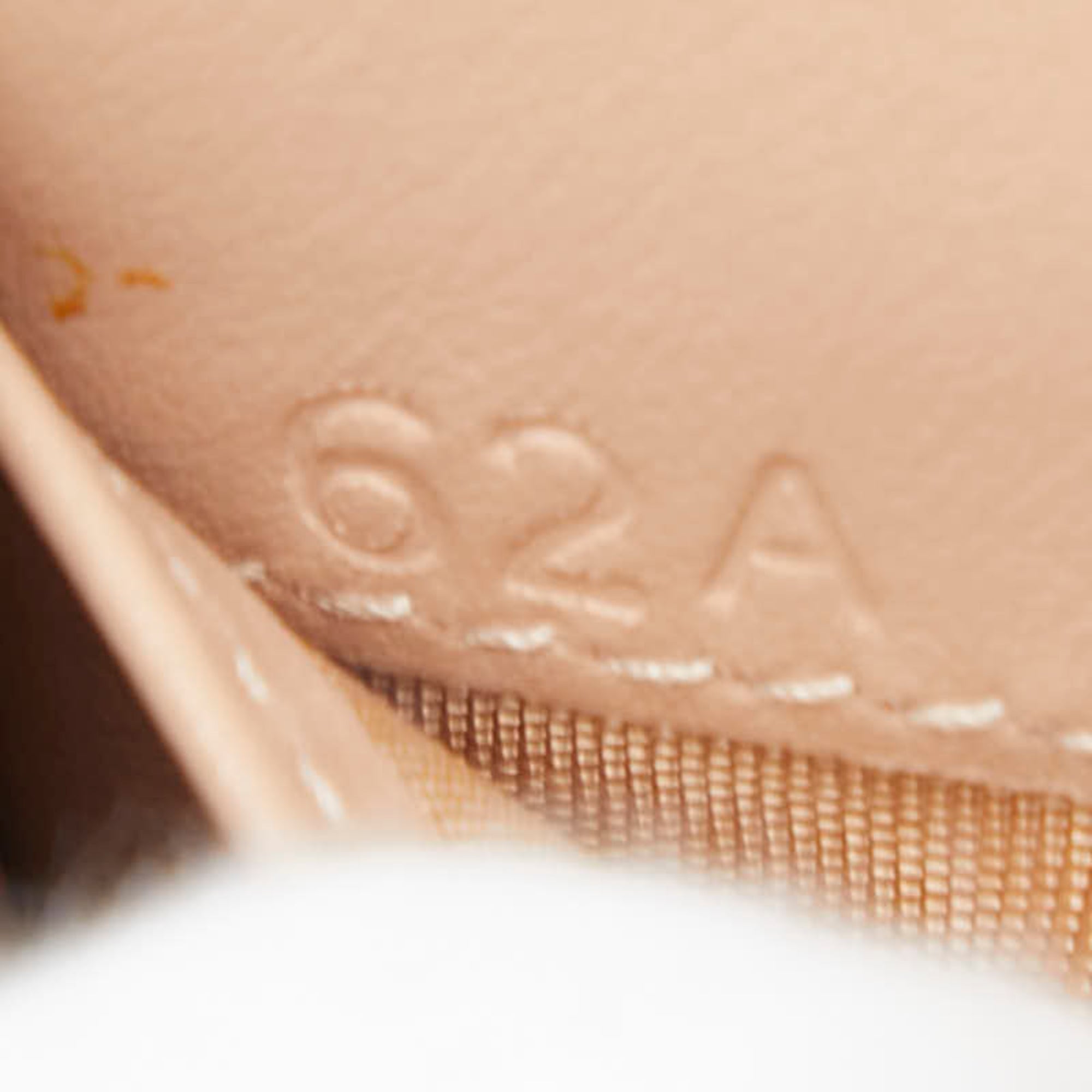 Prada Beige Leather Wallet (Tri-Fold) (Pre-Owned)