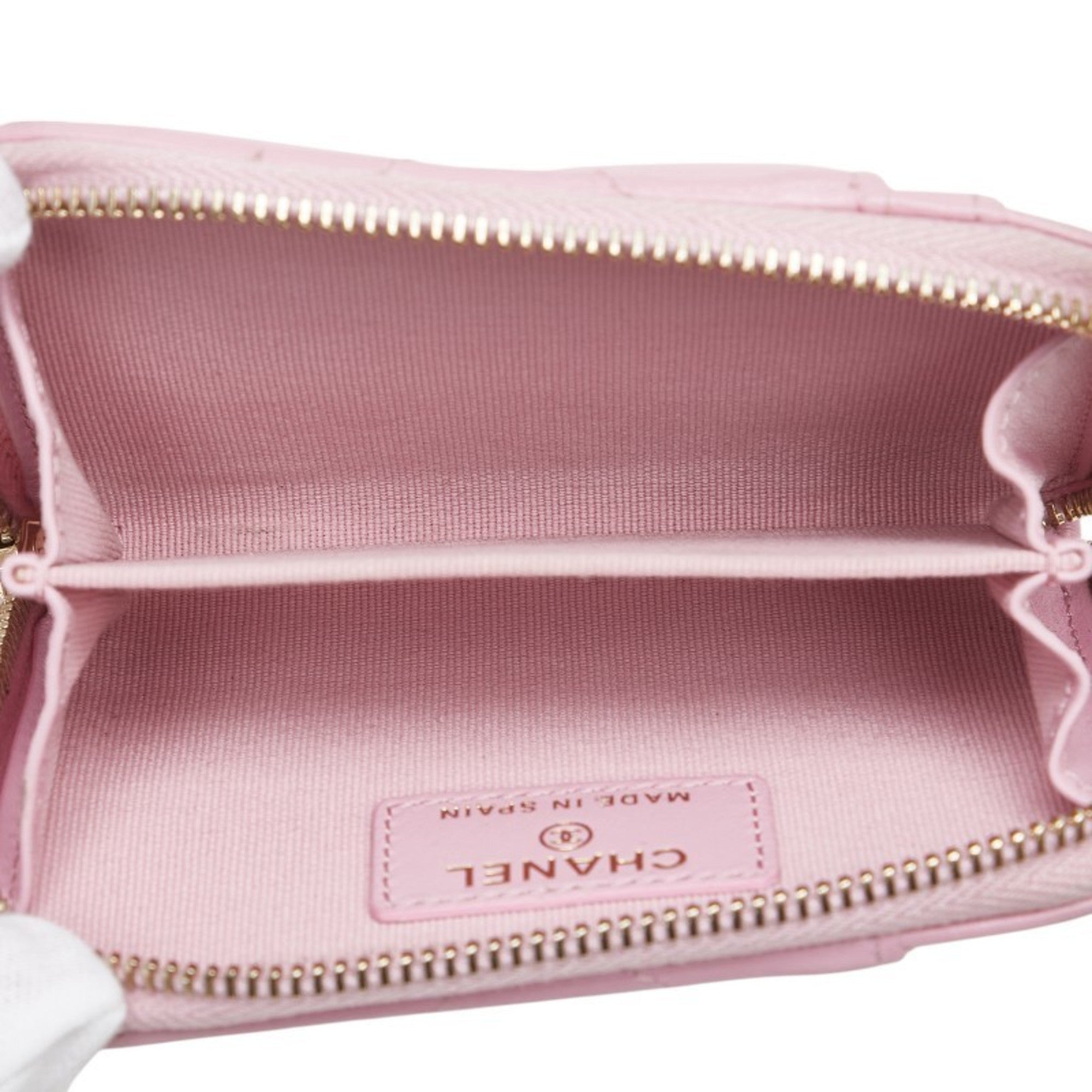 Chanel Matelasse Pink Coin Purse/Coin Case (Pre-Owned)