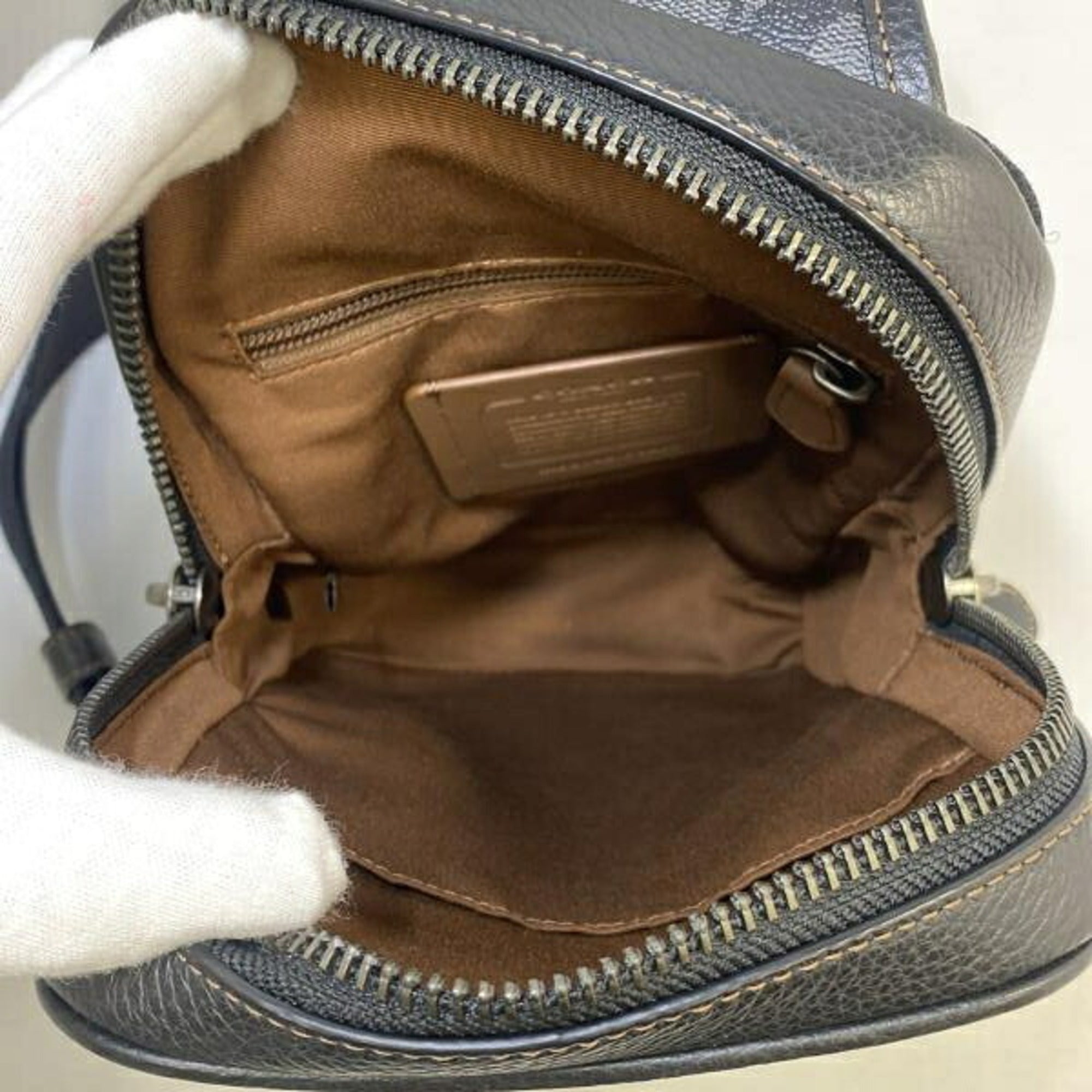 Coach Brown Shoulder Bag (Pre-Owned)
