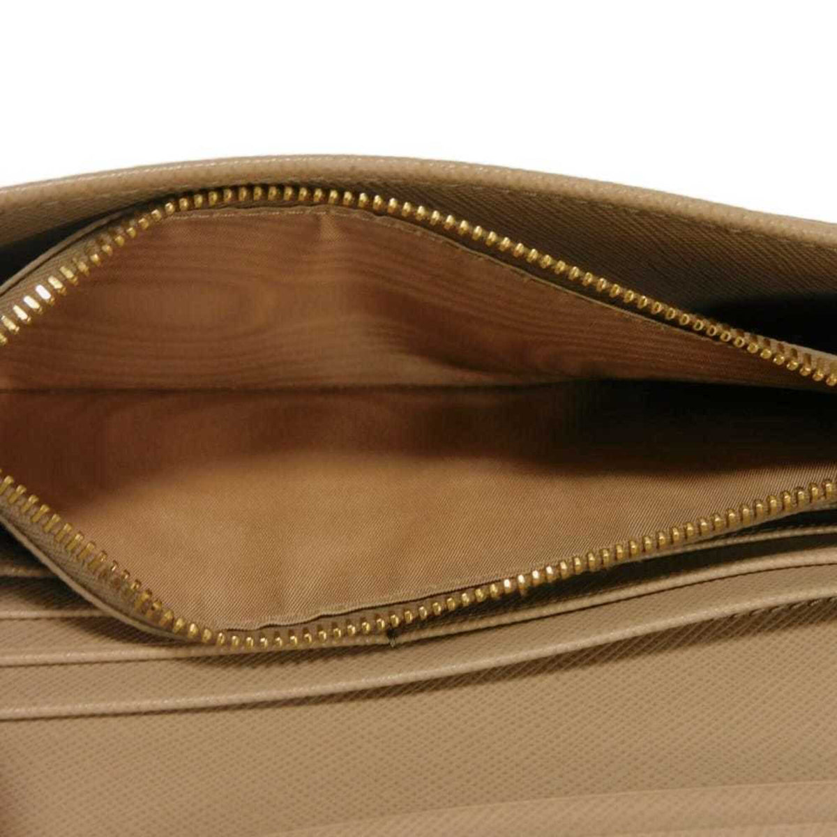 Prada Beige Saffiano Lux Long Wallet (Bi-Fold) (Pre-Owned)