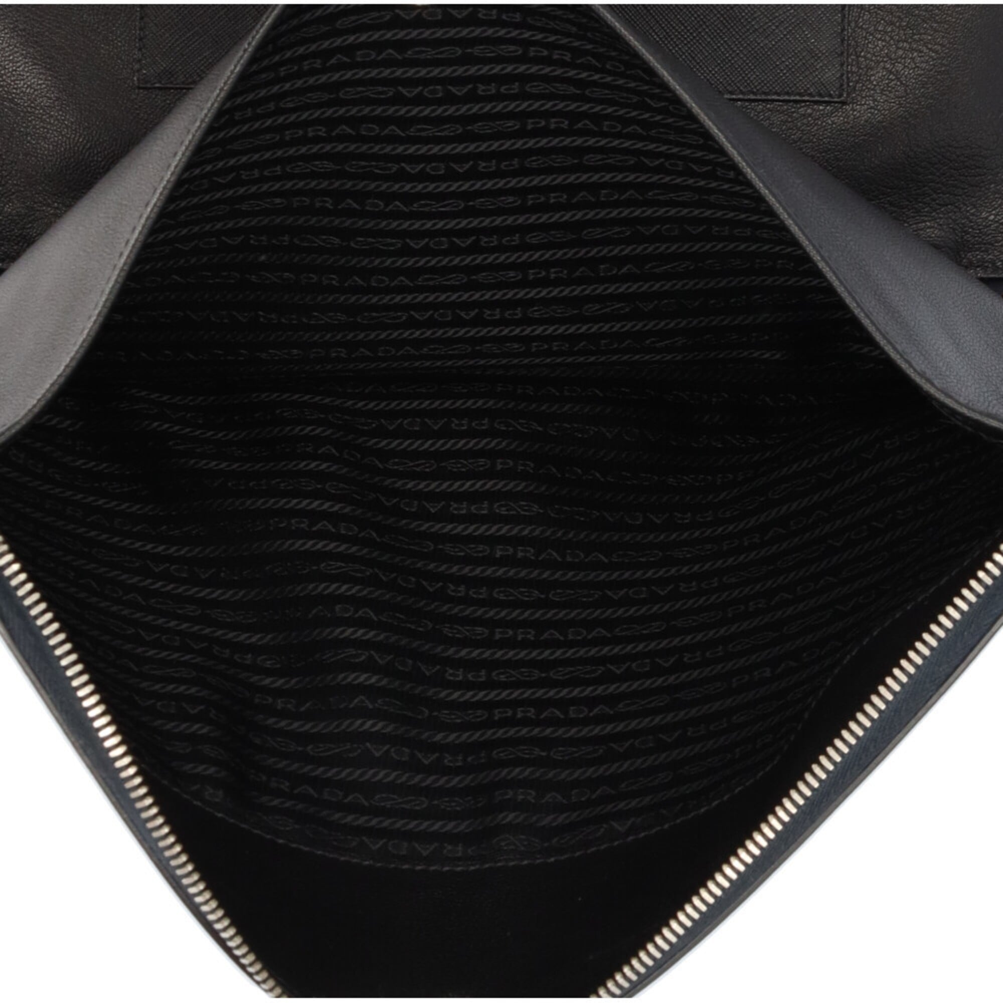Prada Navy Leather Clutch Bag (Pre-Owned)
