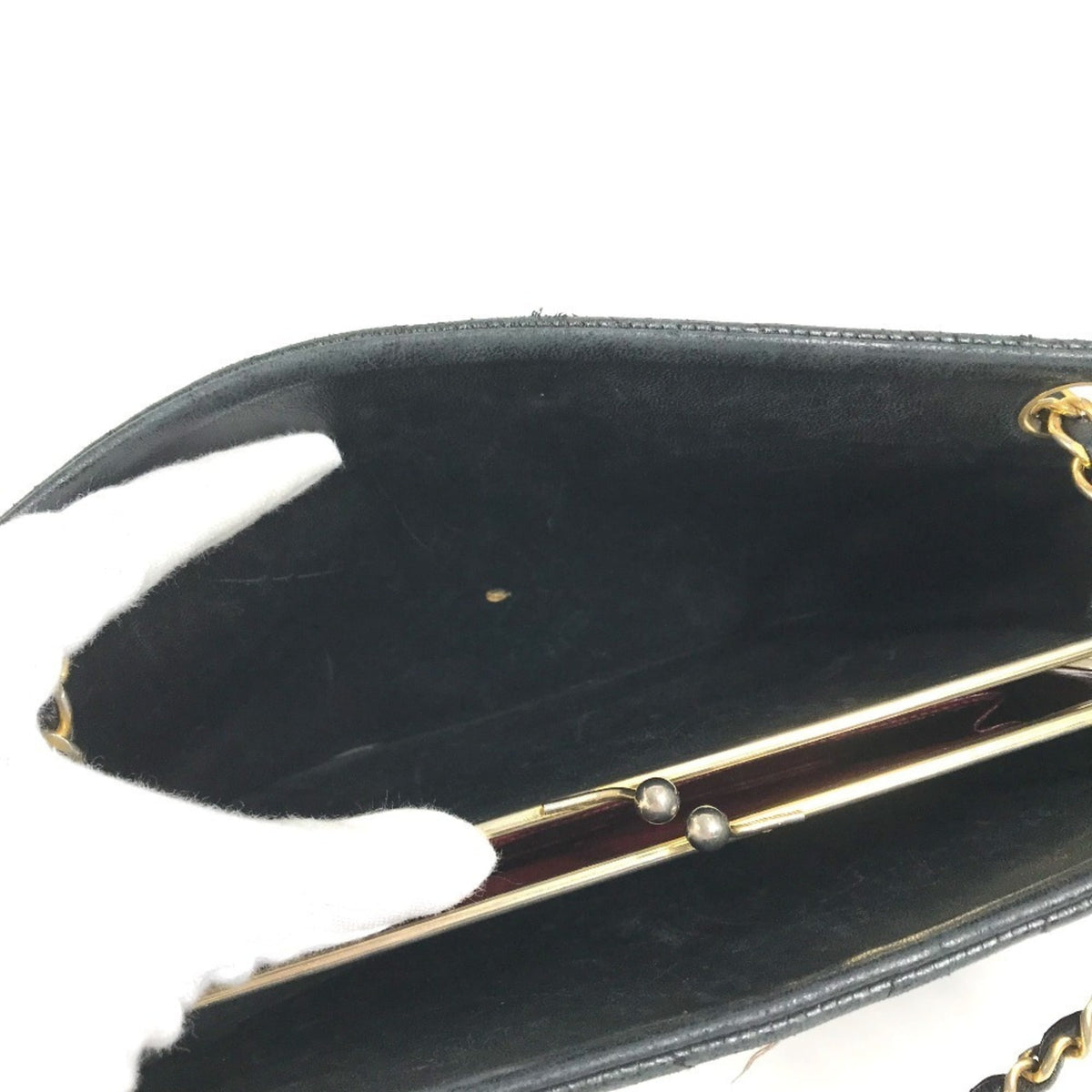 Chanel Black Gold Leather Handbag Shoulder Bag (Pre-Owned)