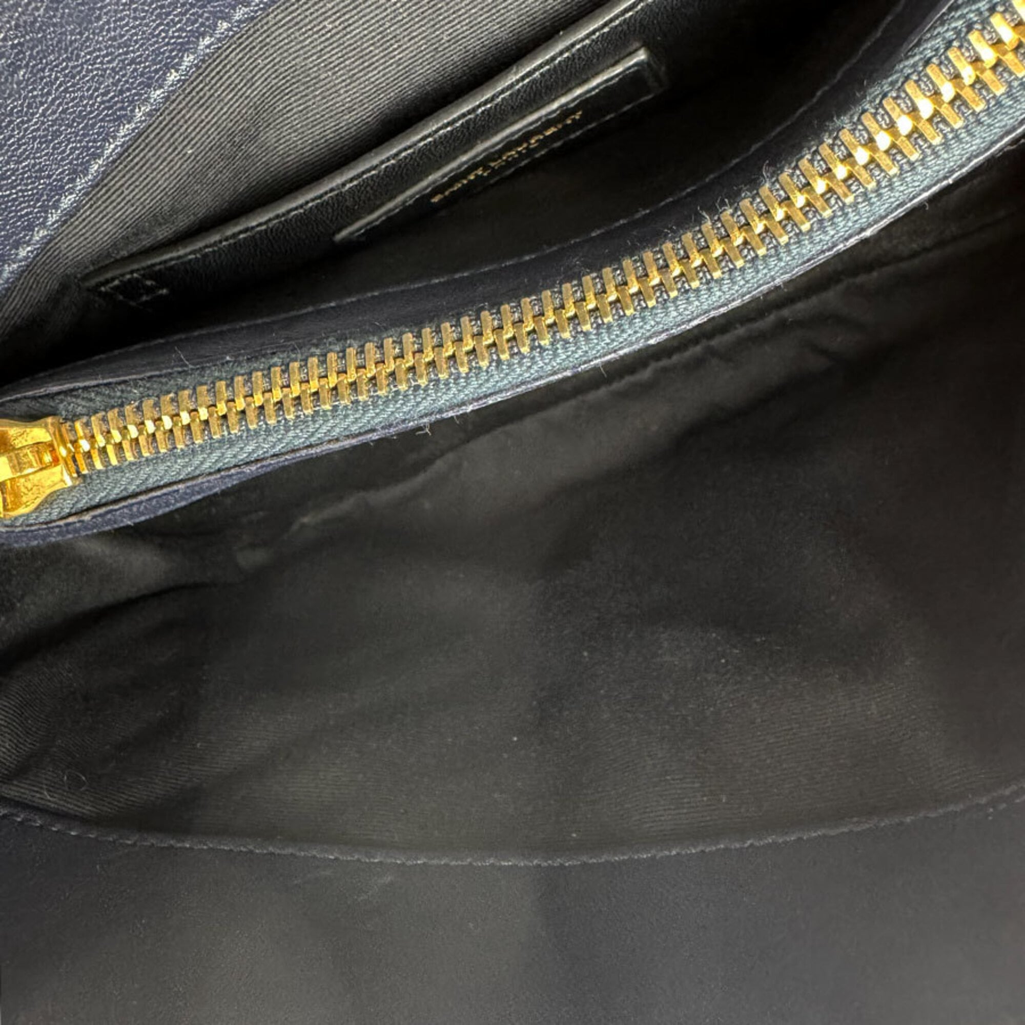 Saint Laurent Navy Shoulder Bag (Pre-Owned)
