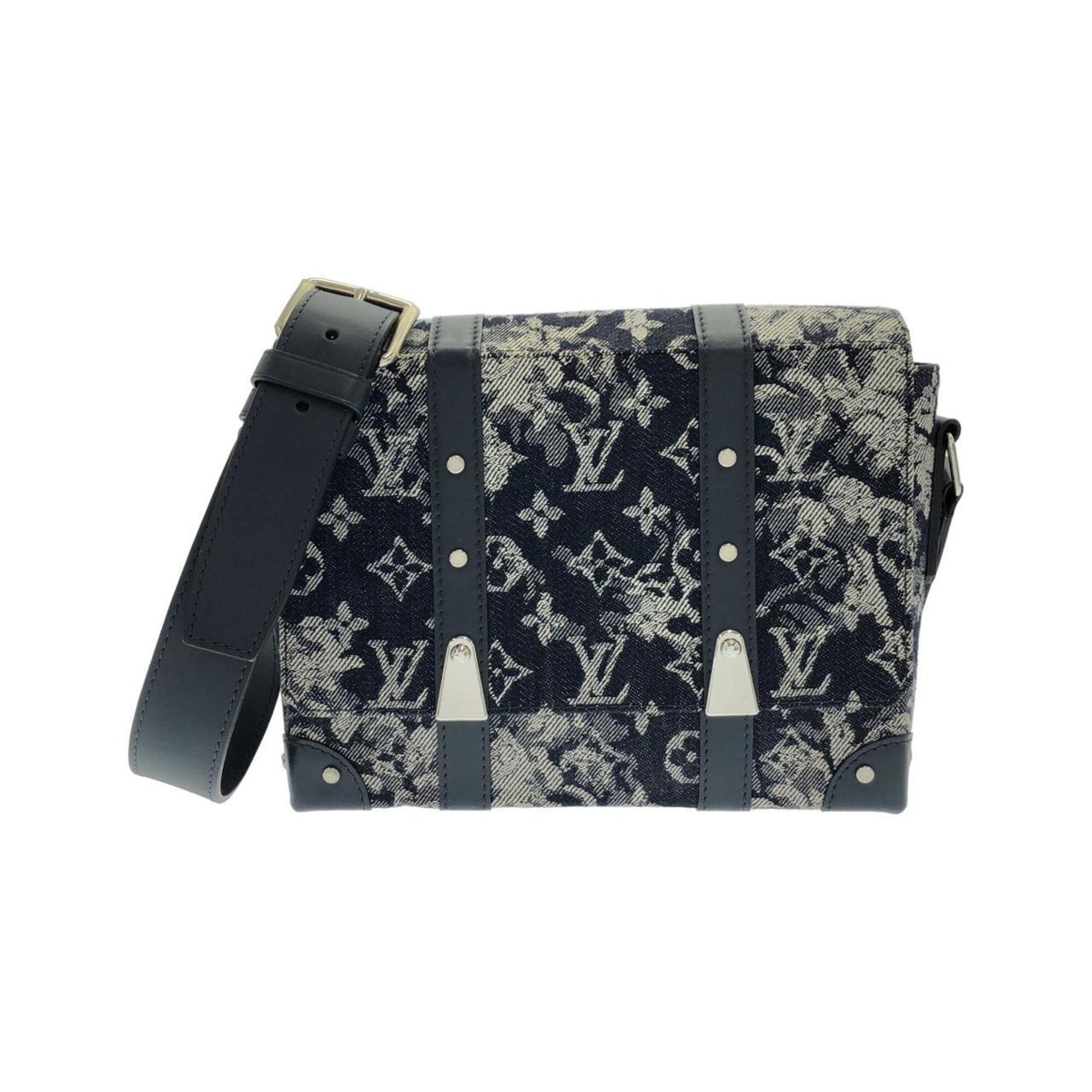 Louis Vuitton Blue Canvas Shoulder Bag (Pre-Owned)
