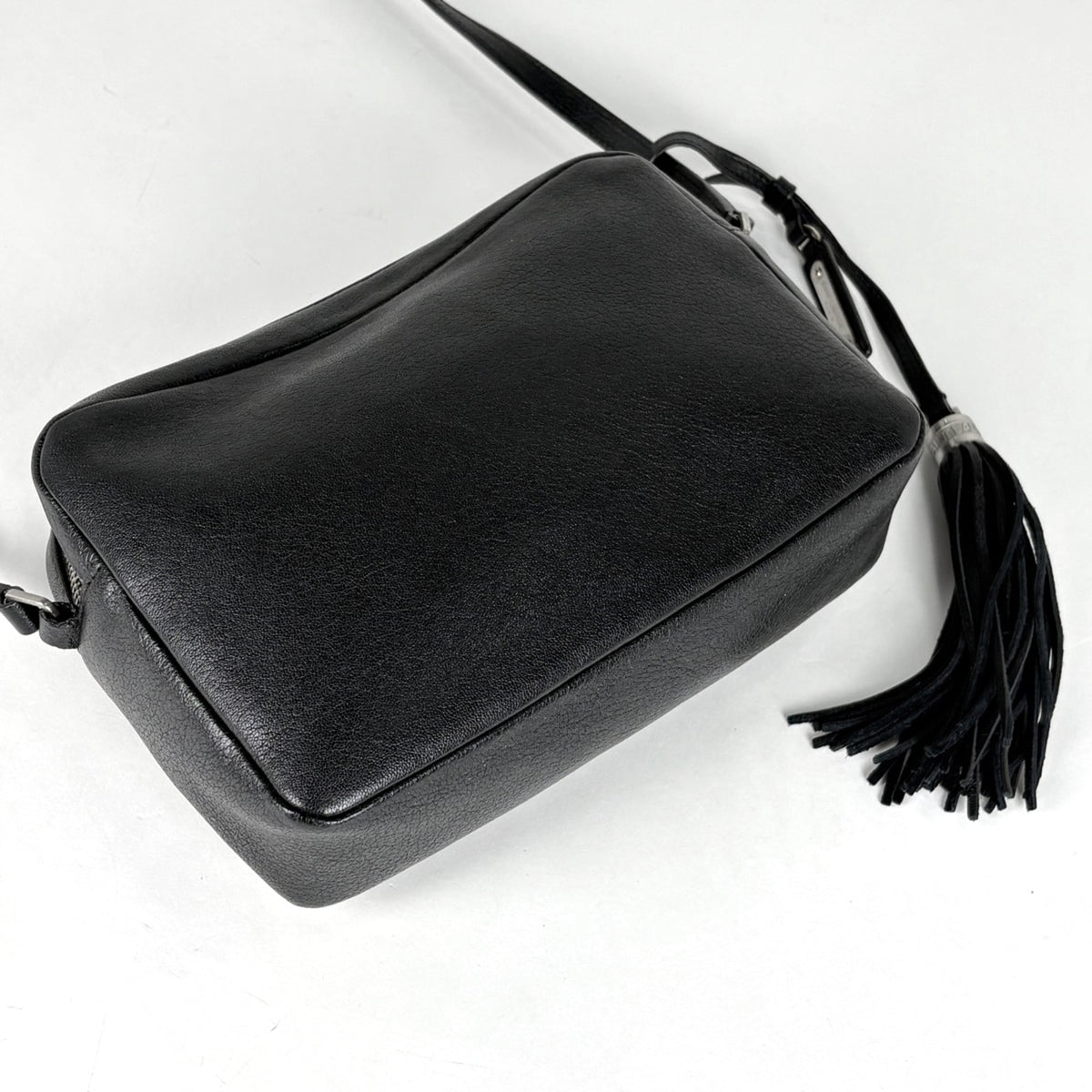 Yves Saint Laurent Black Leather Shoulder Bag (Pre-Owned)