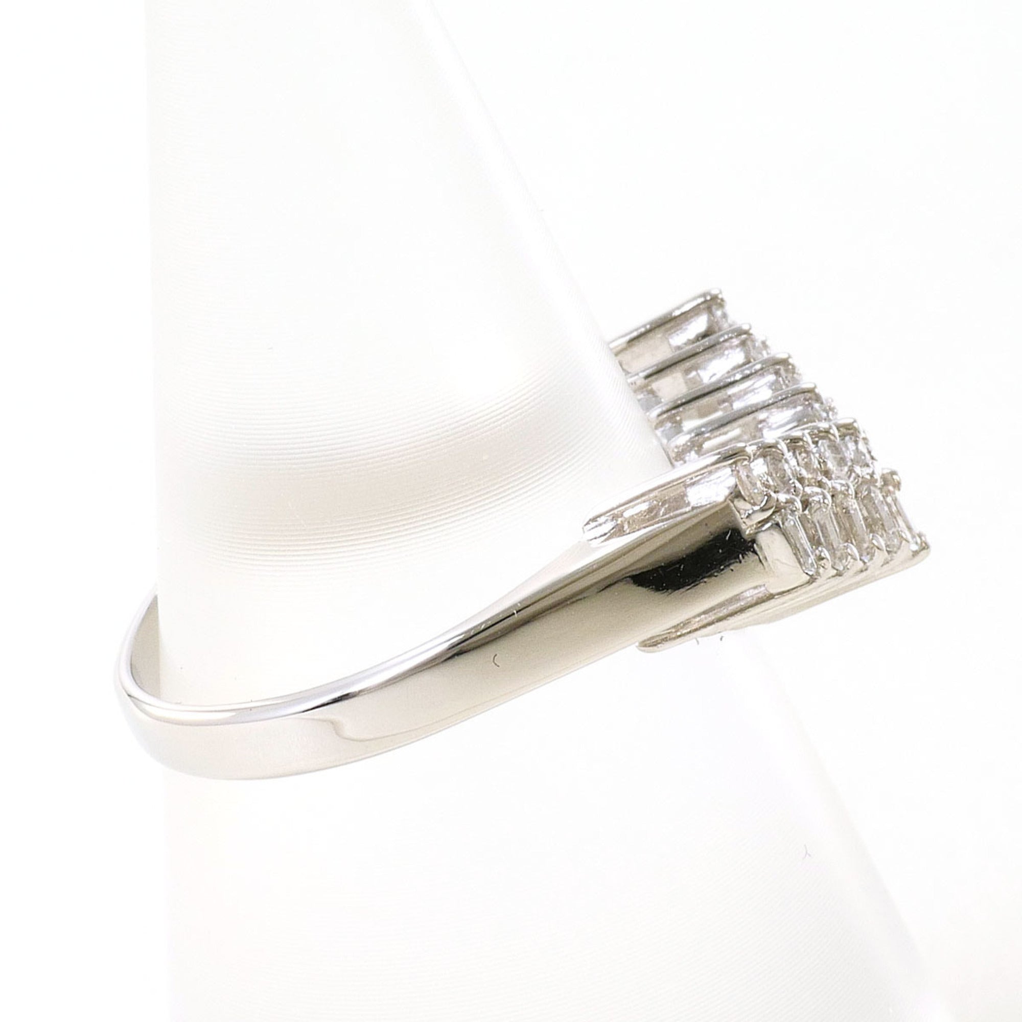 Unbranded Platinum Platinum 900 Band Ring (Pre-Owned)