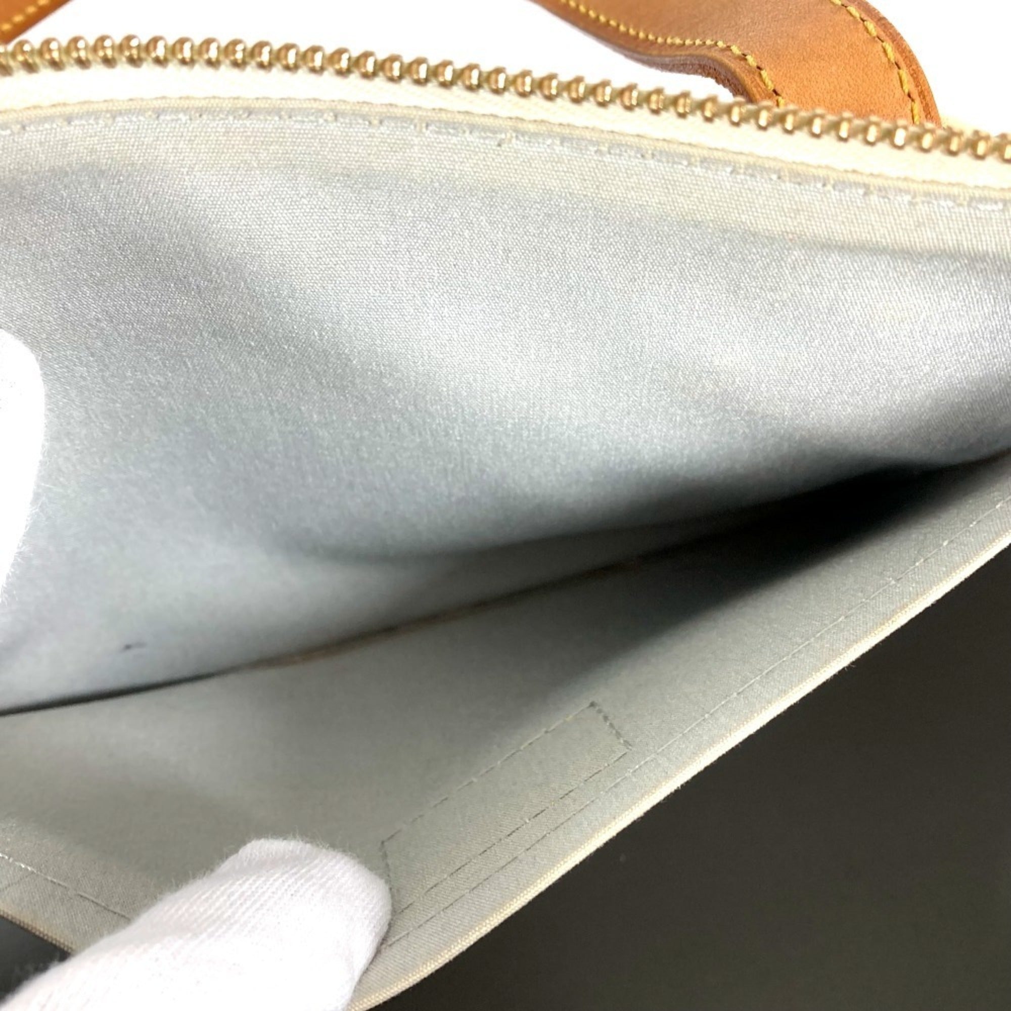 Louis Vuitton Pearl White Monogram Vernis Handbag Shoulder Bag Tote Bag (Pre-Owned)