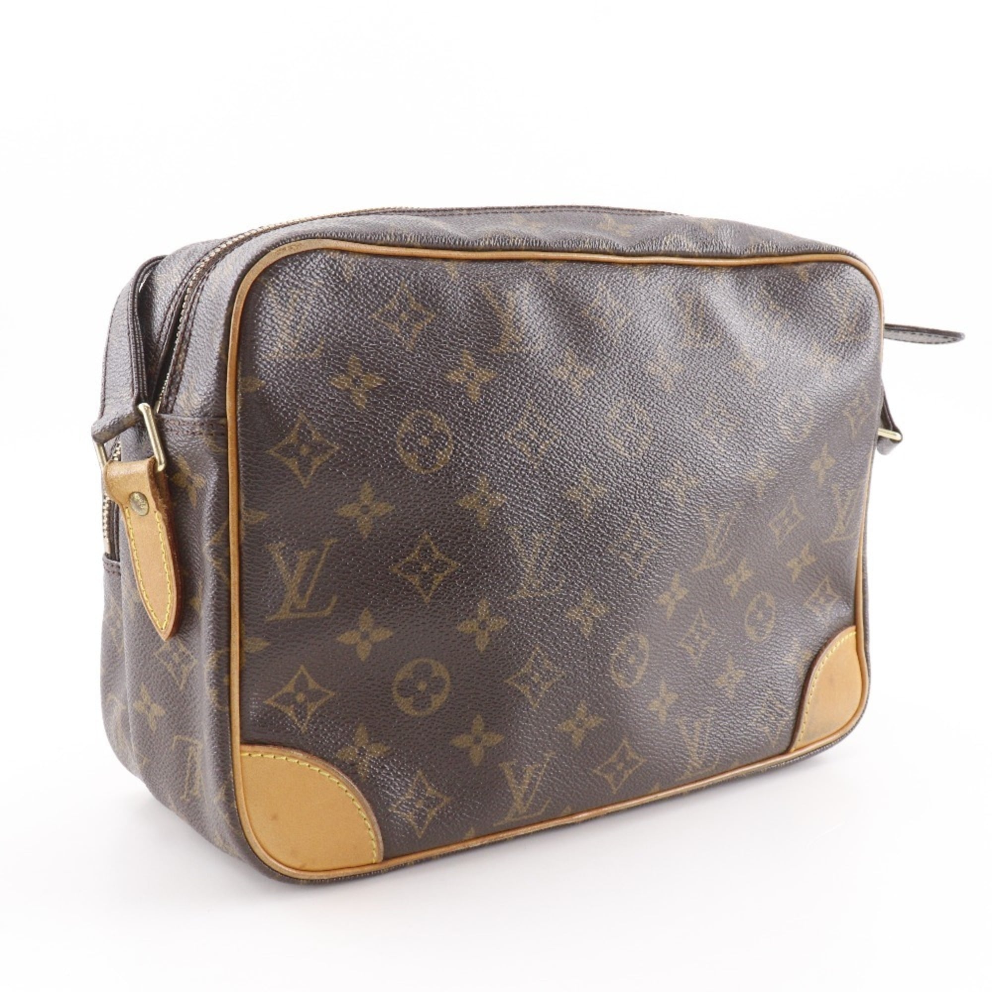Louis Vuitton Brown Monogram Monogram Shoulder Bag (Pre-Owned)