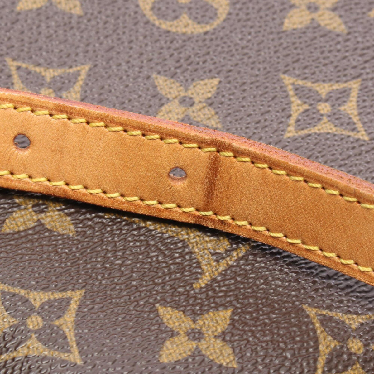 Louis Vuitton Brown Coated Canvas Leather Handbag Shoulder Bag (Pre-Owned)