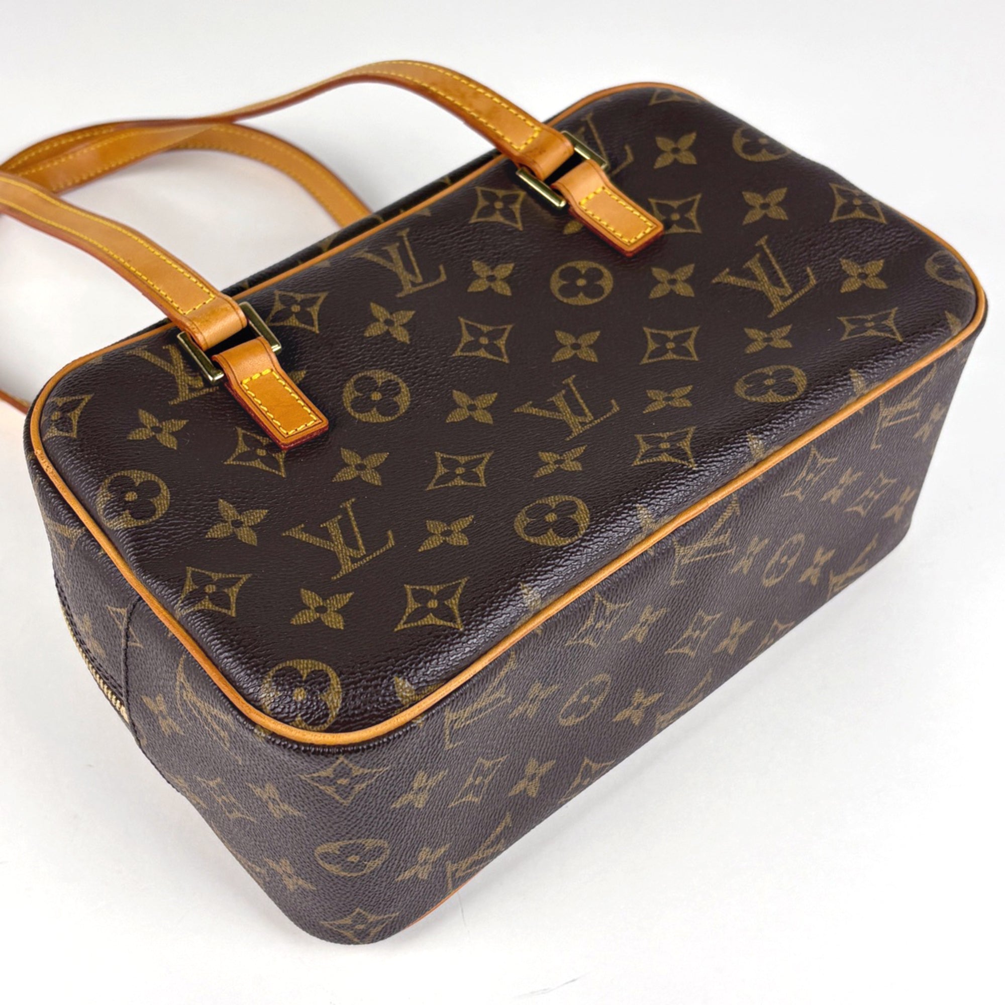 Louis Vuitton Monogram Brown Monogram Shoulder Bag (Pre-Owned)