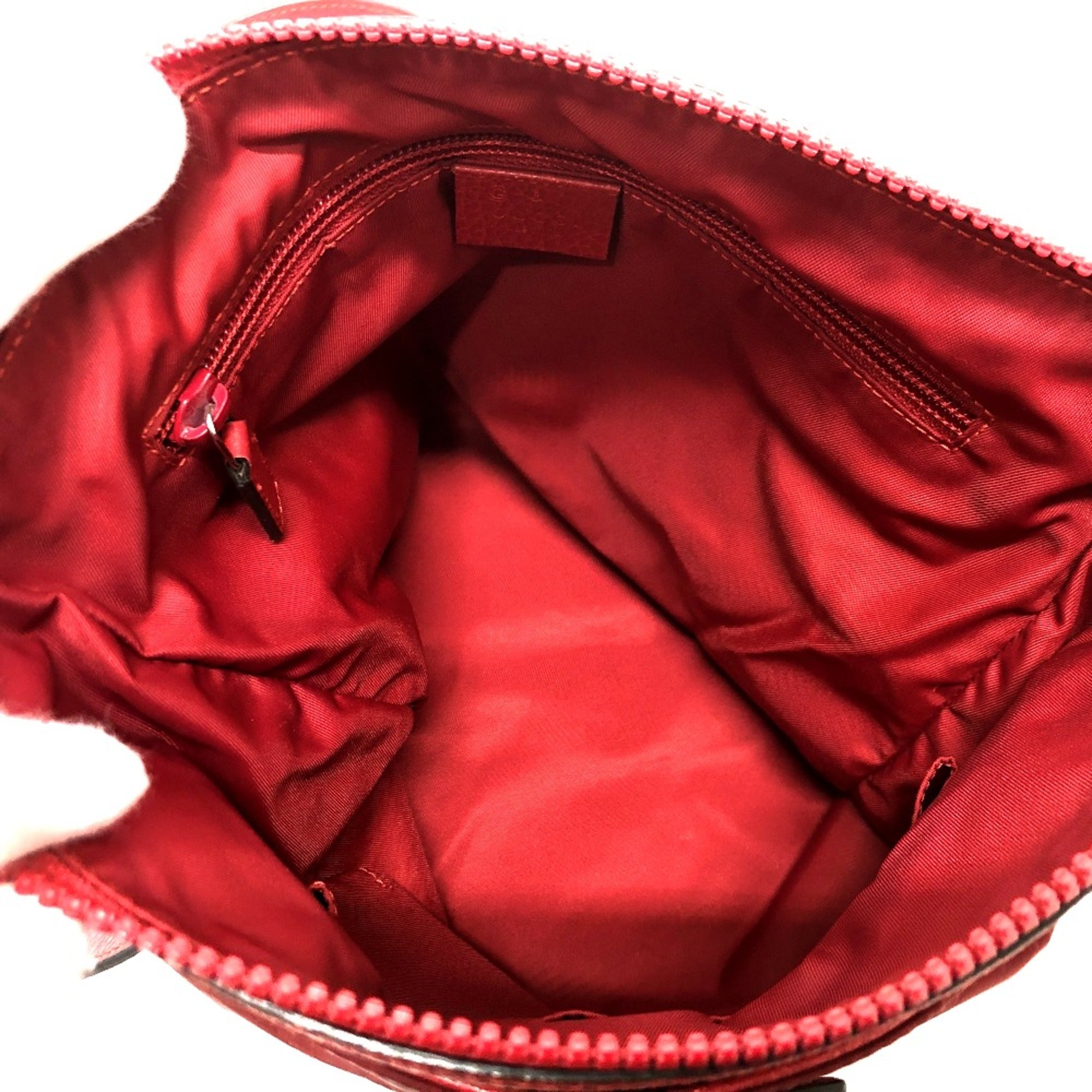 Gucci Red Other Shoulder Bag (Pre-Owned)