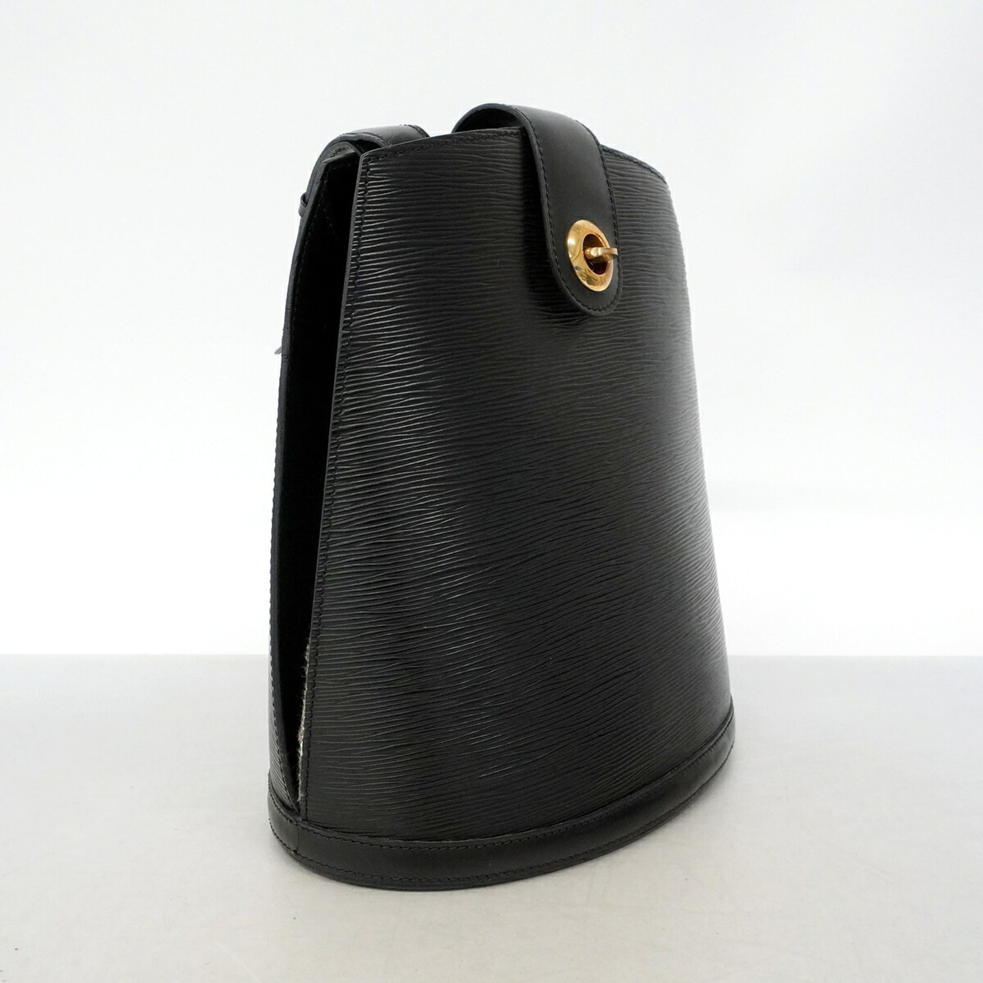 Louis Vuitton Noir Shoulder Bag (Pre-Owned)