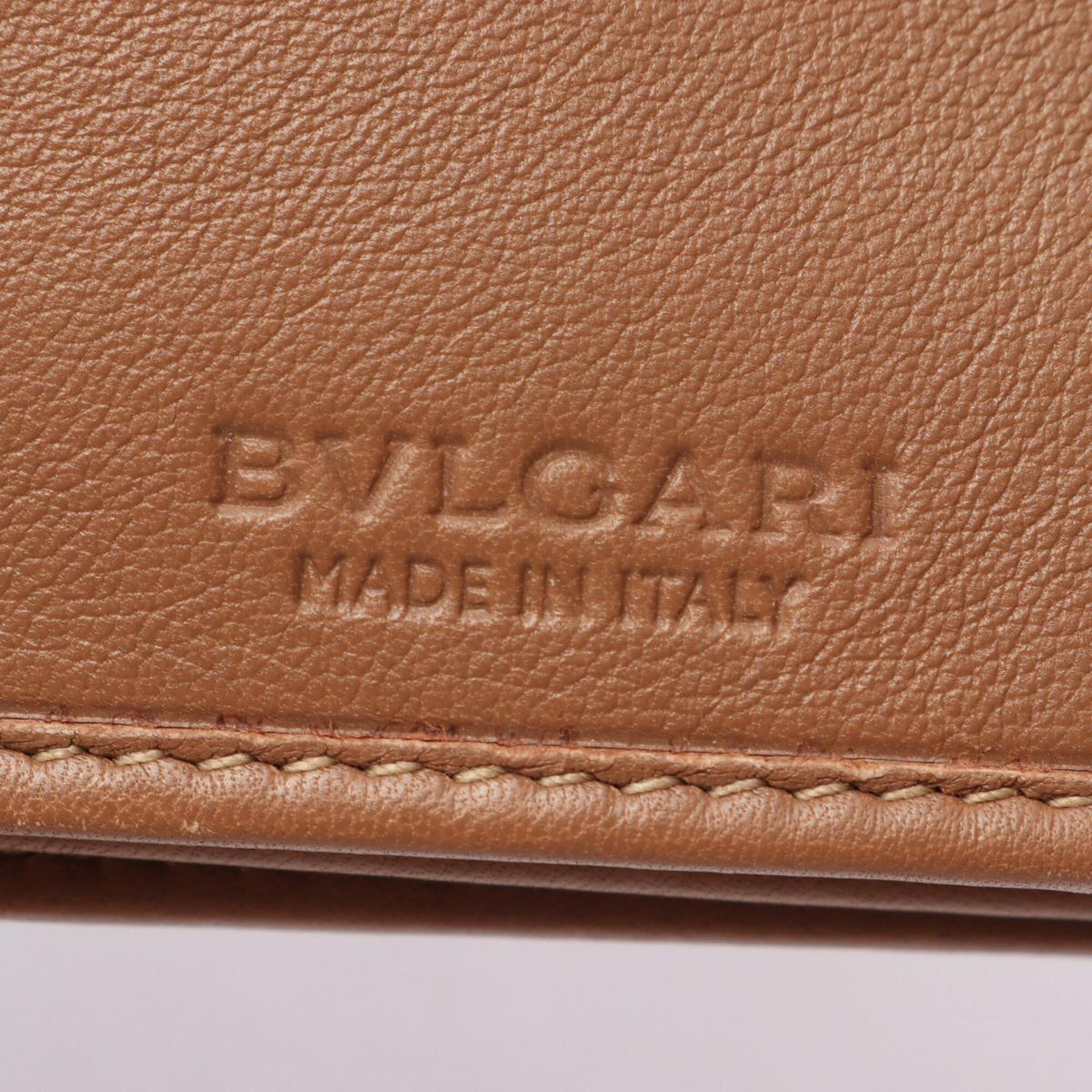 Bvlgari Brown Leather Long Wallet (Bi-Fold) (Pre-Owned)