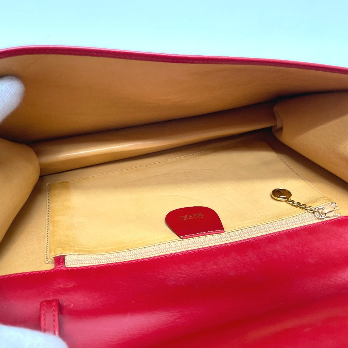 Gucci Red Leather Shoulder Bag (Pre-Owned)